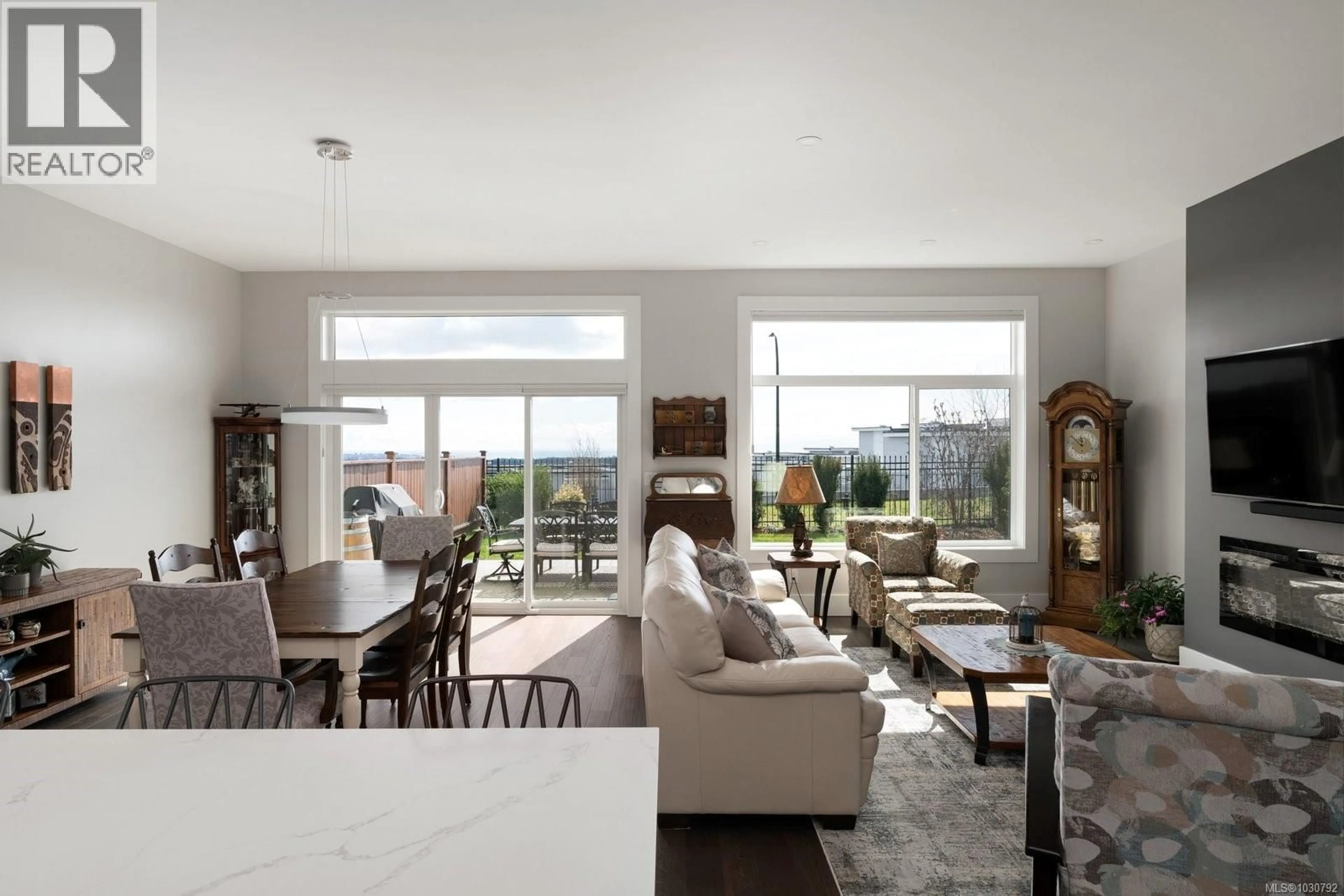 Living room with furniture, unknown for 3412 CALDERA COURT, Langford British Columbia V9B6Z8