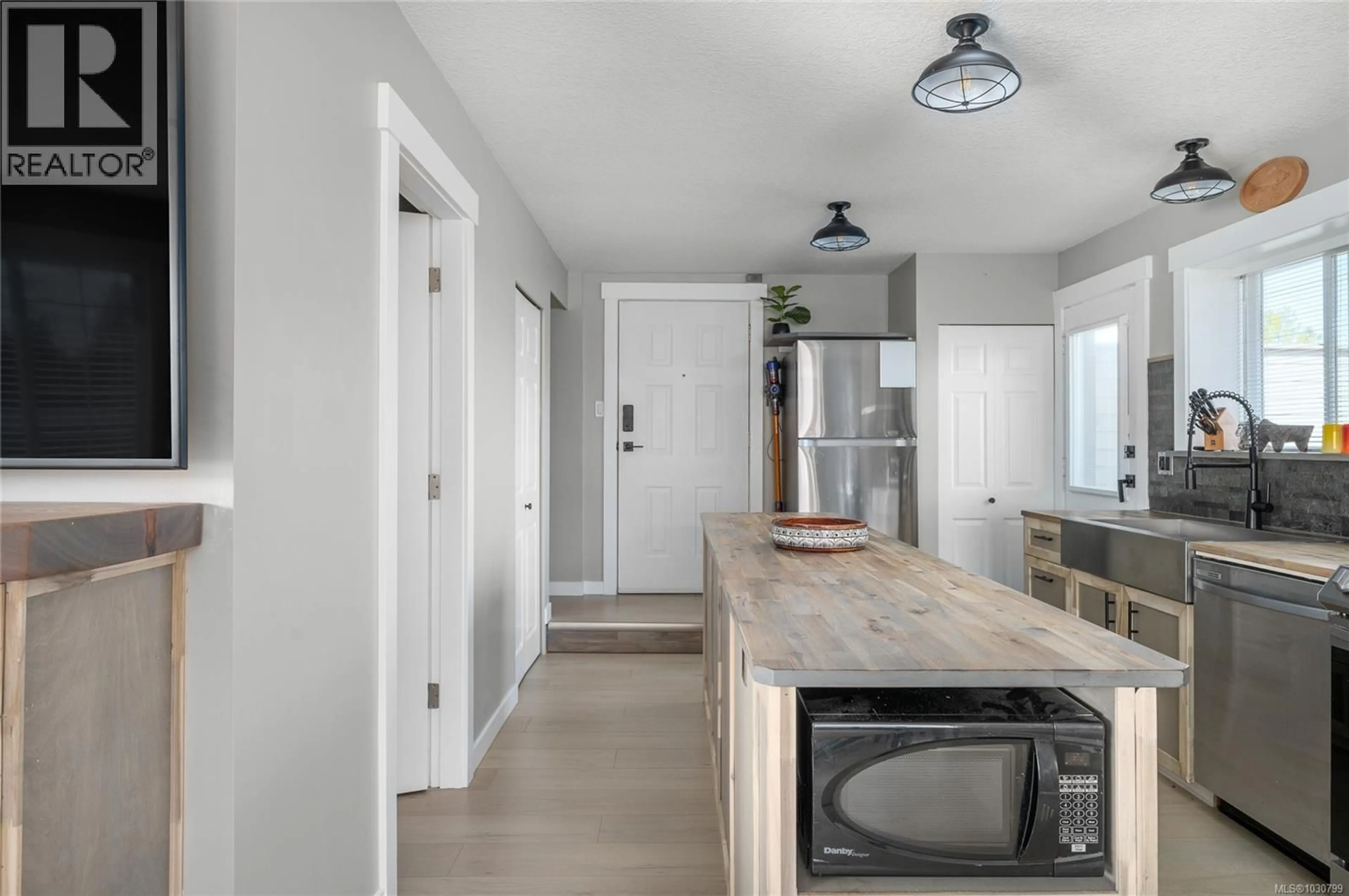 Unknown for 6 - 211 SECOND AVENUE WEST, Qualicum Beach British Columbia V9K1L3