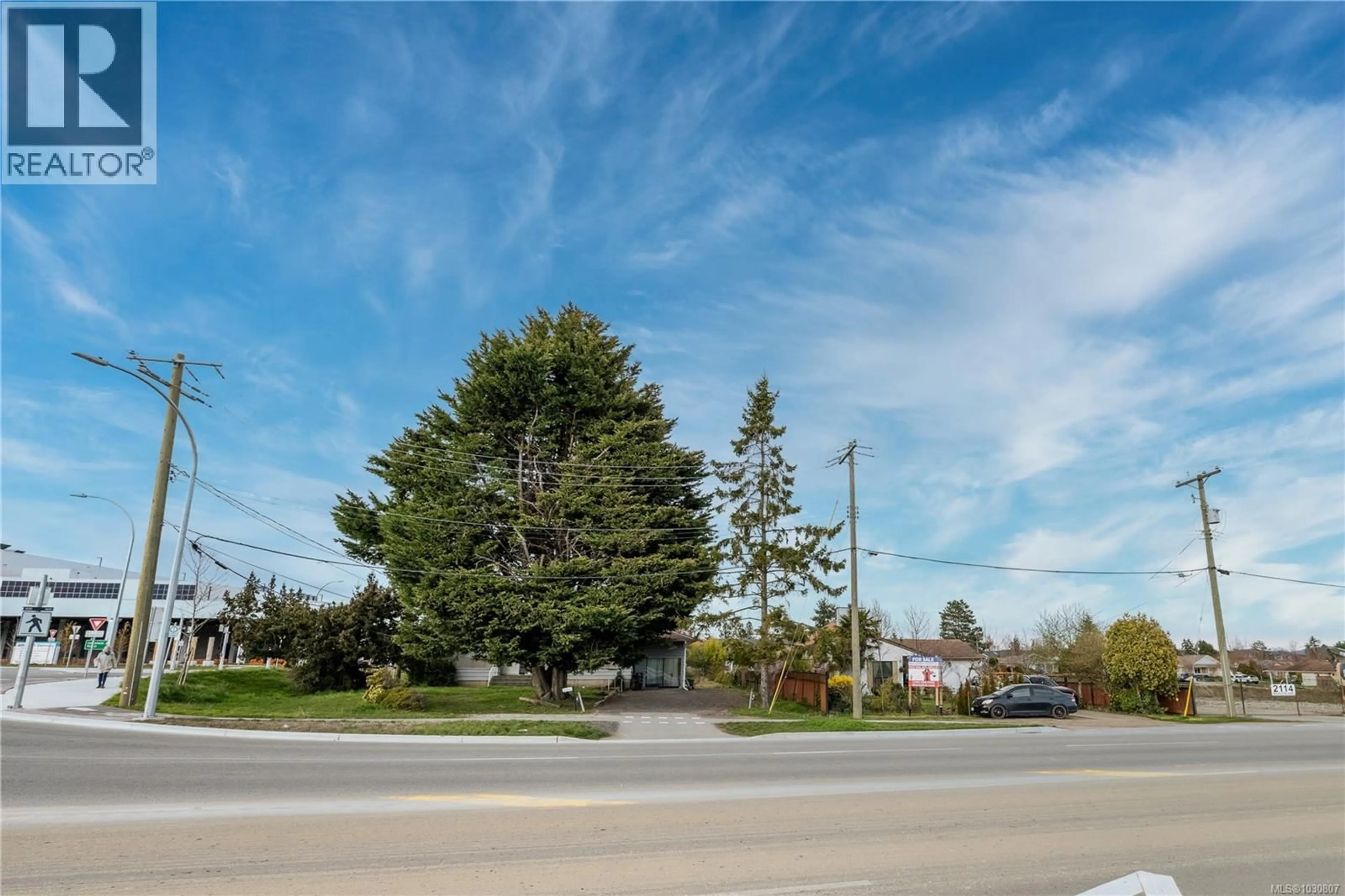Blurry image for 2095 JAHN PLACE, Sidney British Columbia V8L4T3