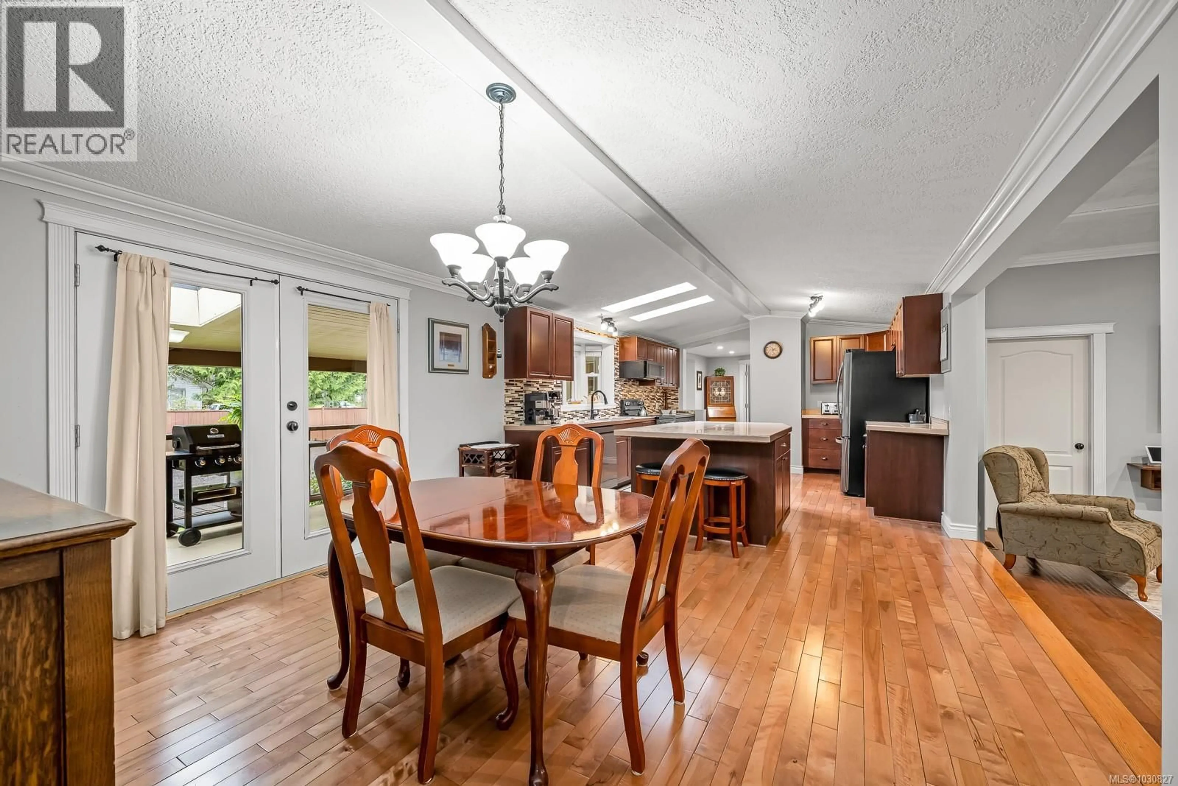 Dining room, wood/laminate floor for 1941 BURDYNY ROAD, Comox British Columbia V9M3Z9