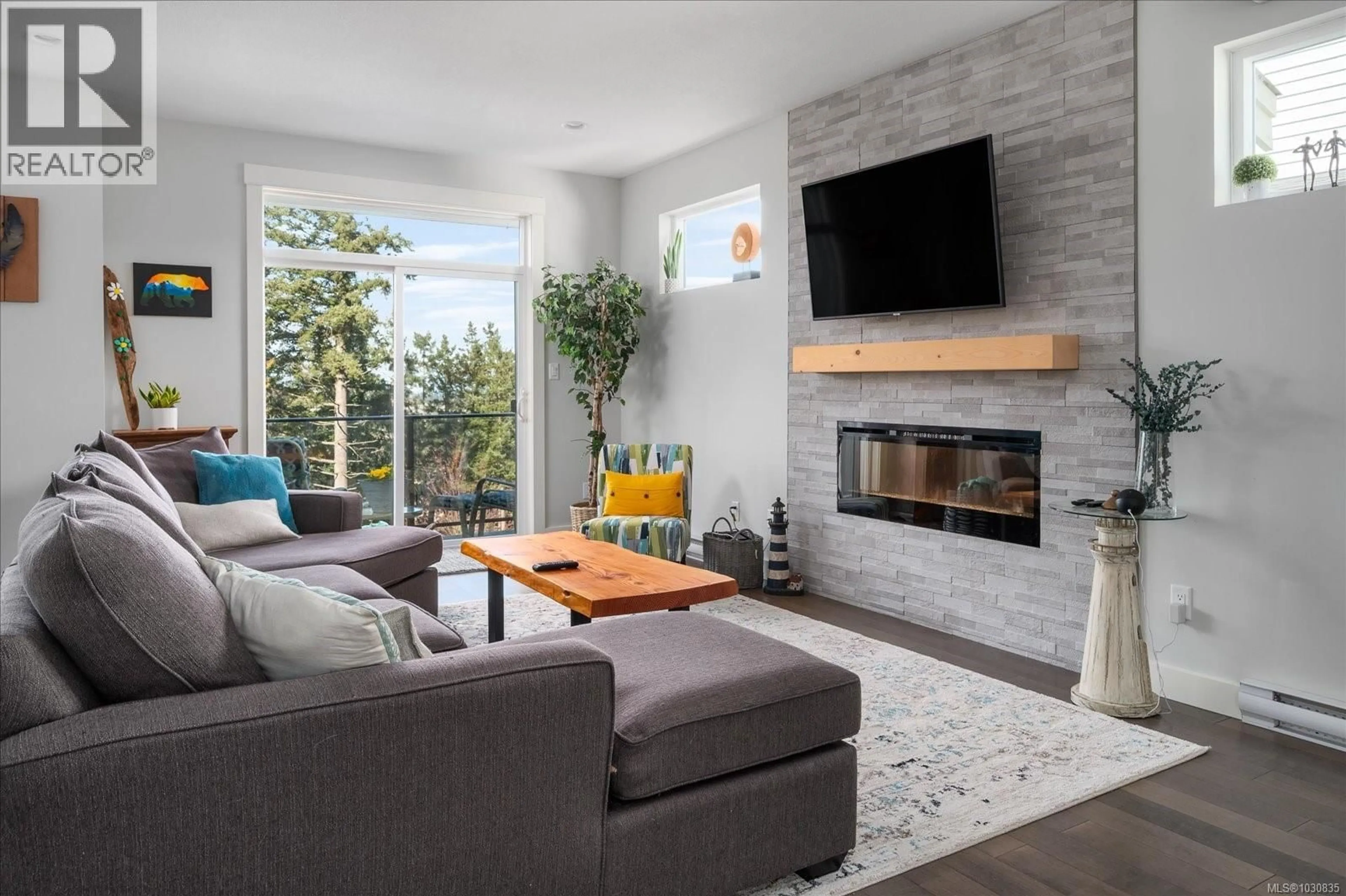 Living room with furniture, unknown for 109 AURORA WAY, Nanaimo British Columbia V9R6V4