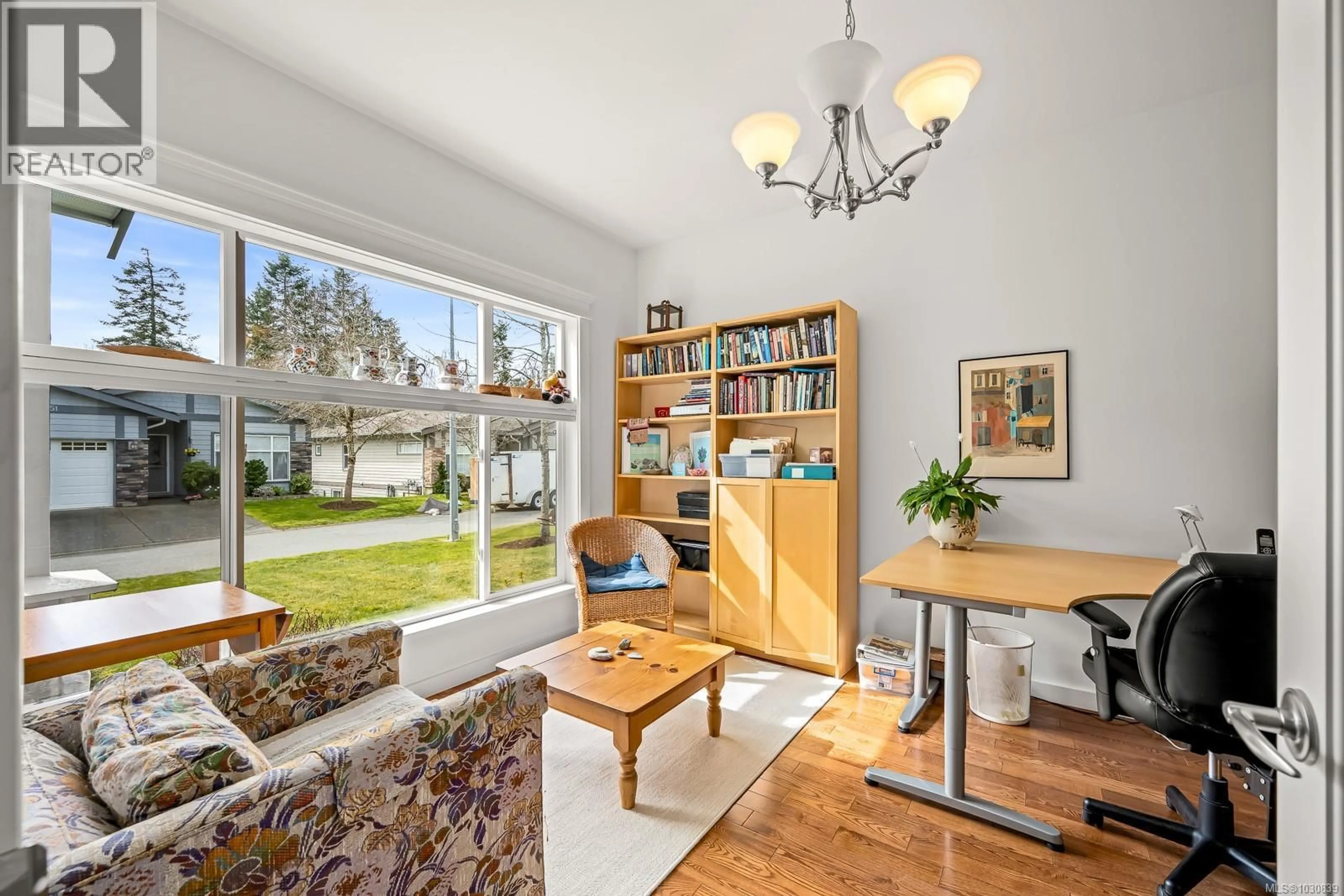 Living room with furniture, unknown for 50 - 2001 BLUE JAY PLACE, Courtenay British Columbia V9N4A8