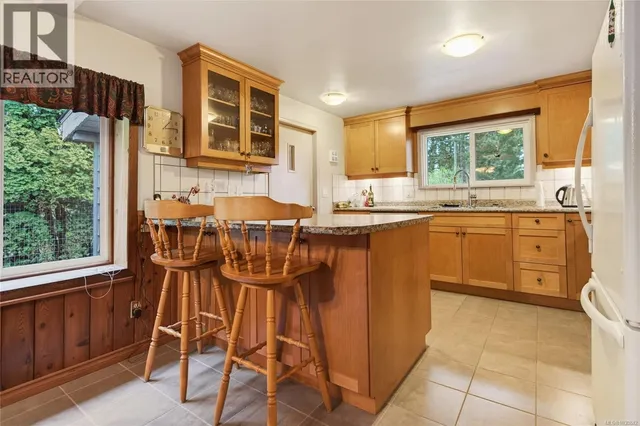 1267 DON ROAD, Comox 5