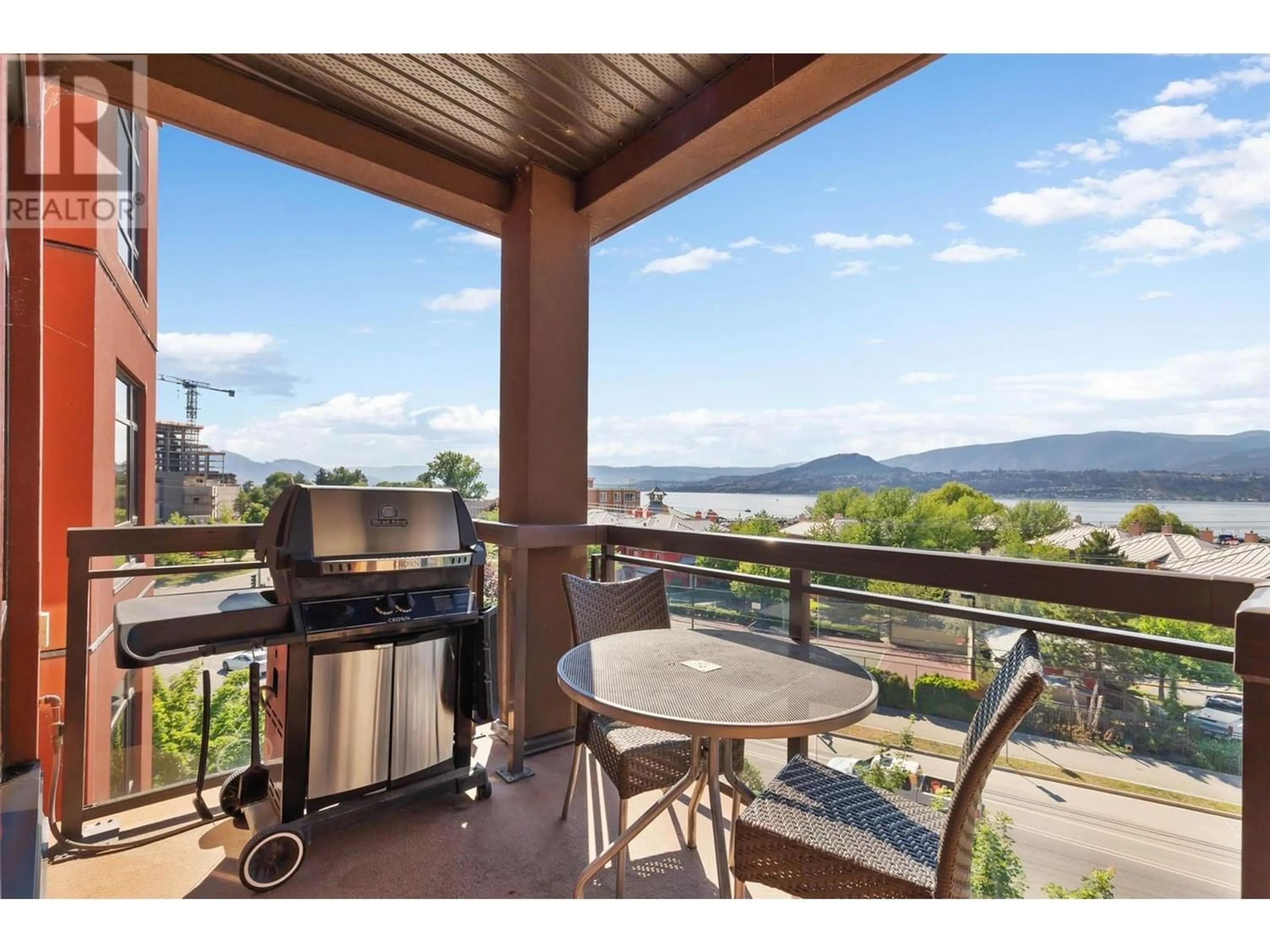 Patio for 654 Cook Road Unit# 504, Kelowna British Columbia V1W3G7