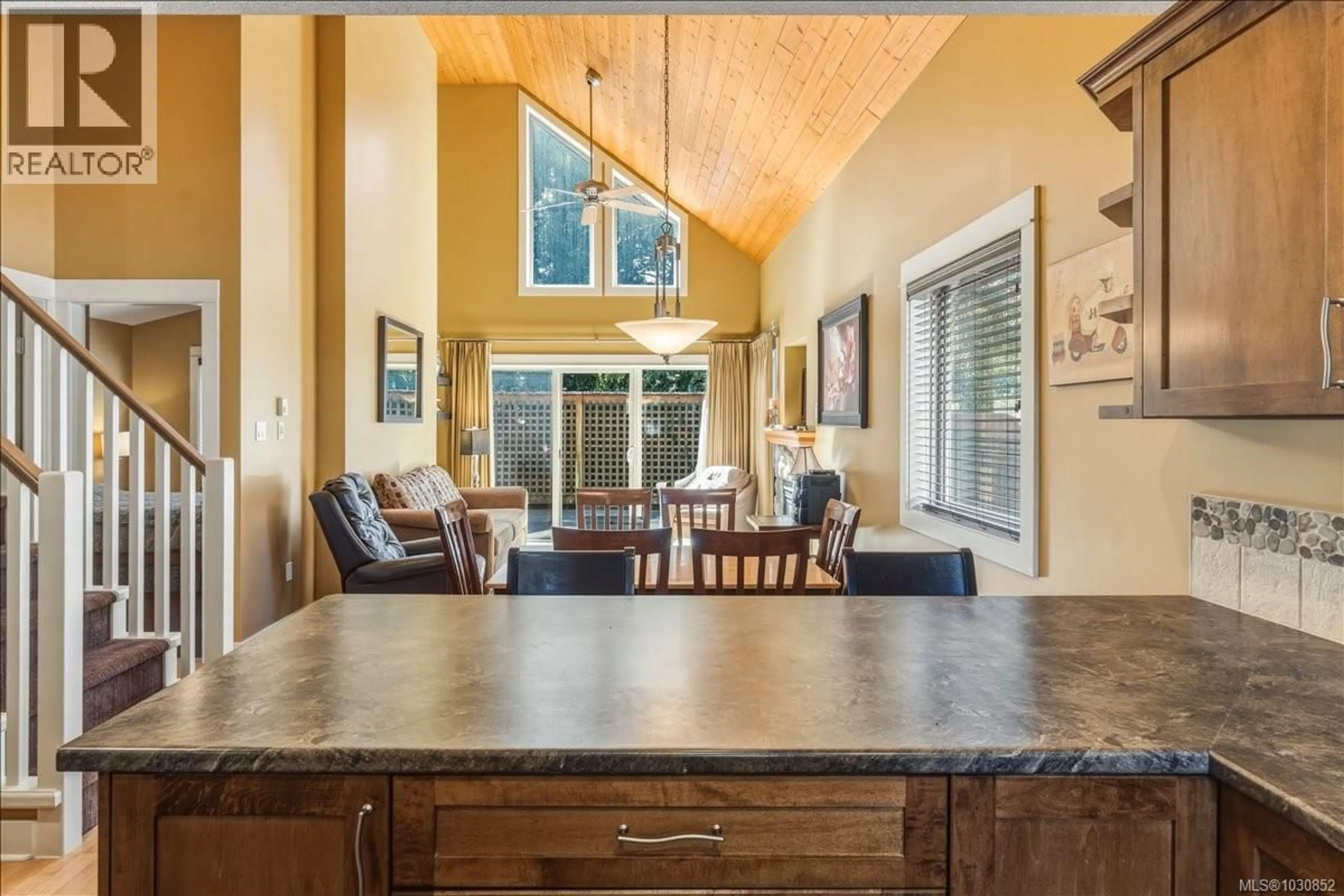 Open concept kitchen, ceramic/tile floor for 132 - 1080 RESORT DRIVE, Parksville British Columbia V9P1R3