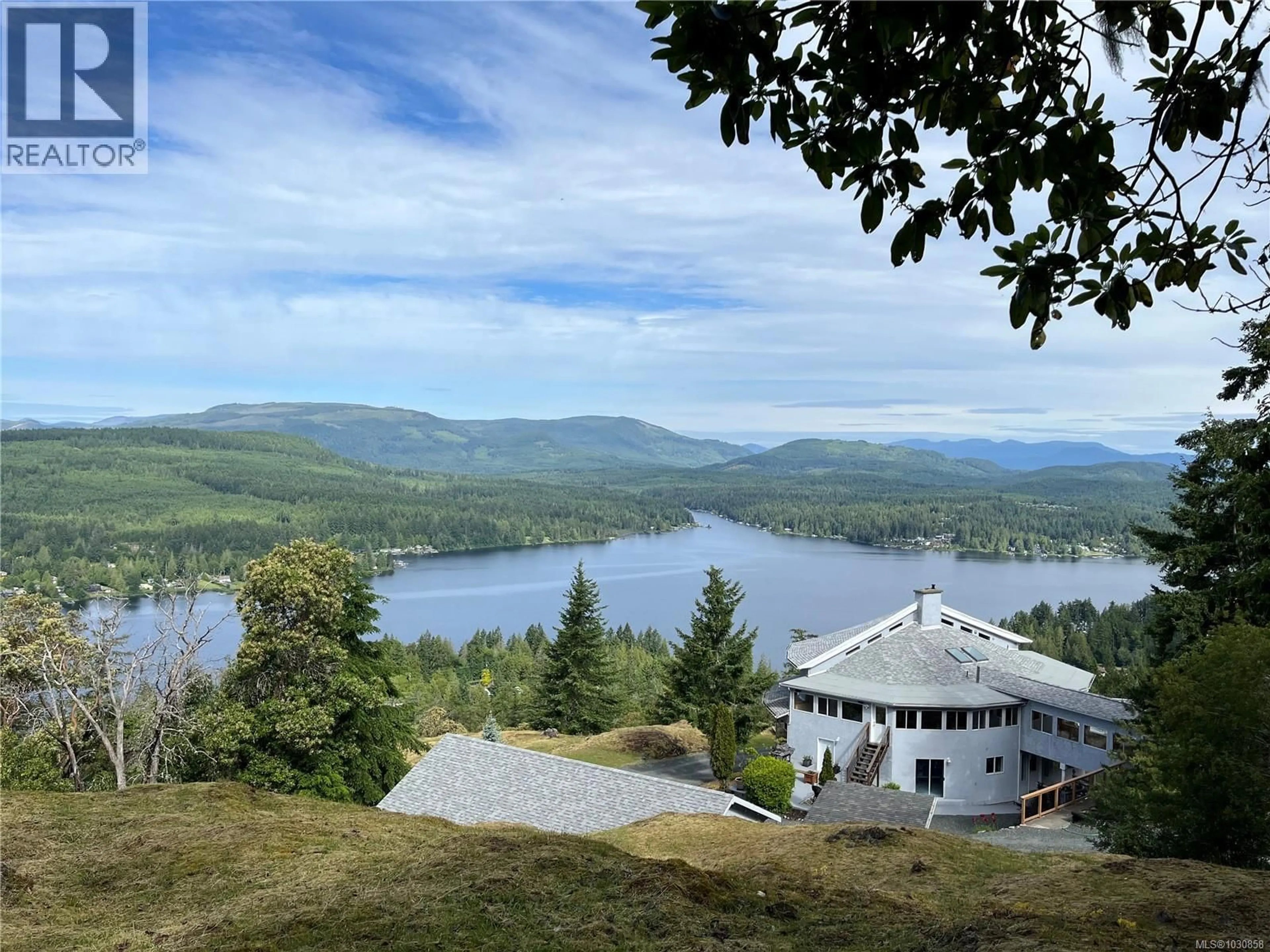 A pic from outside/outdoor area/front of a property/back of a property/a pic from drone, water/lake/river/ocean view for 1828 STRATHCONA HEIGHTS, Shawnigan Lake British Columbia V8H2A9