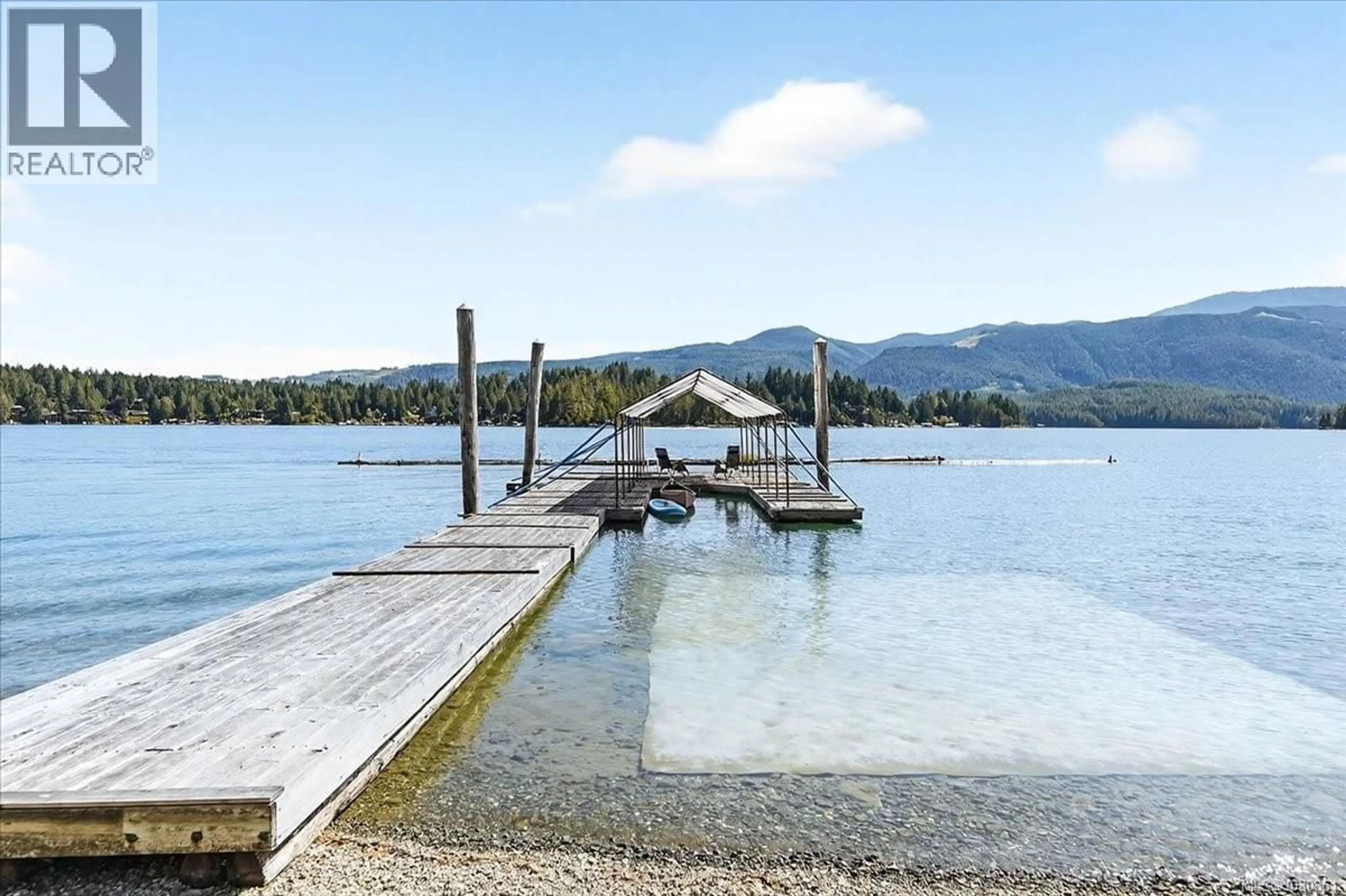 Patio, water/lake/river/ocean view for 10232 WOODSLEE LOOP, Port Alberni British Columbia V9Y9B1