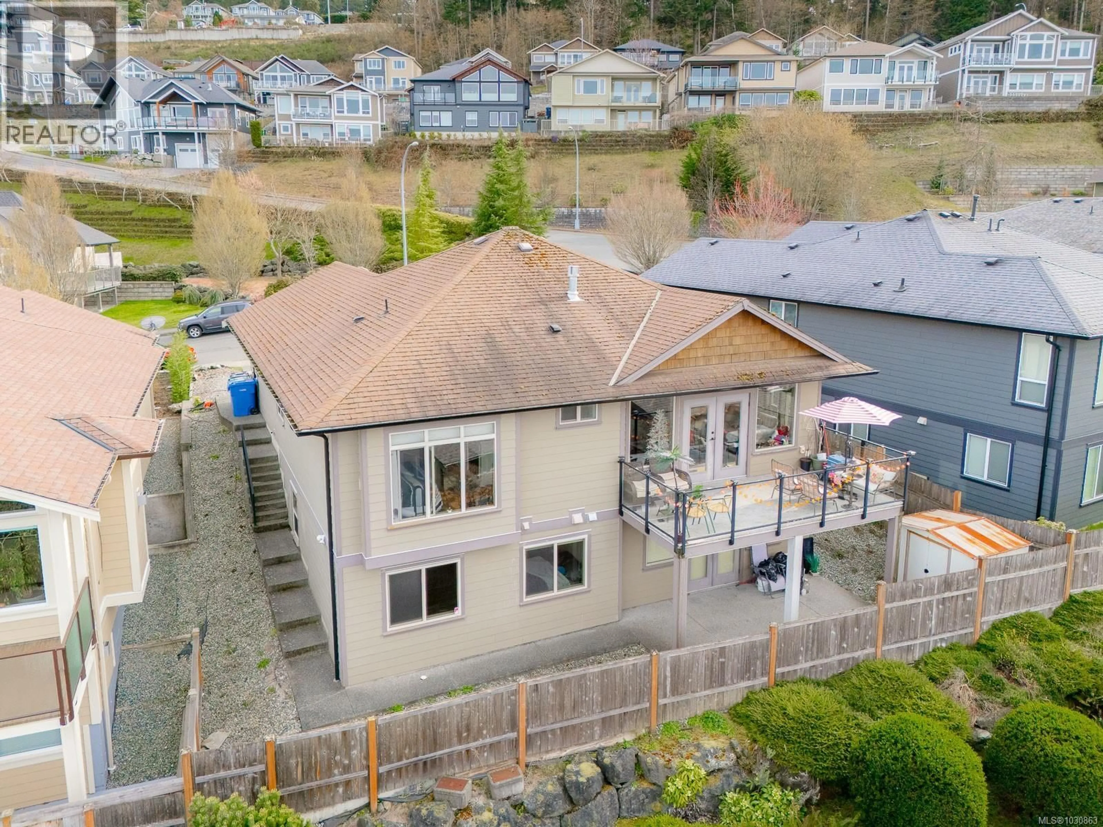 A pic from outside/outdoor area/front of a property/back of a property/a pic from drone, water/lake/river/ocean view for 5364 LAGUNA WAY, Nanaimo British Columbia V9T0B8