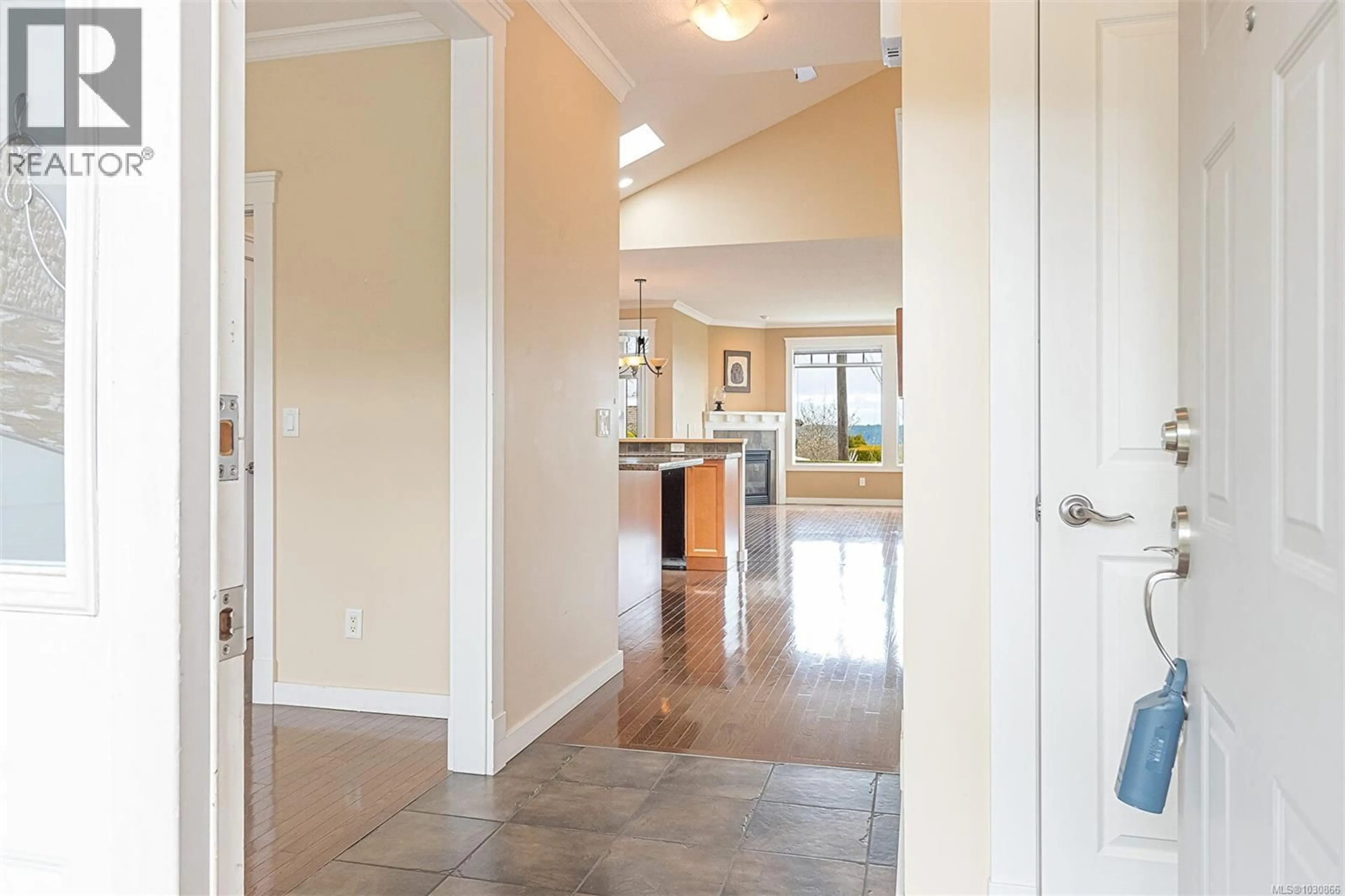 Indoor entryway for 6 - 500 RUSSELL ROAD, Ladysmith British Columbia V9G1W3