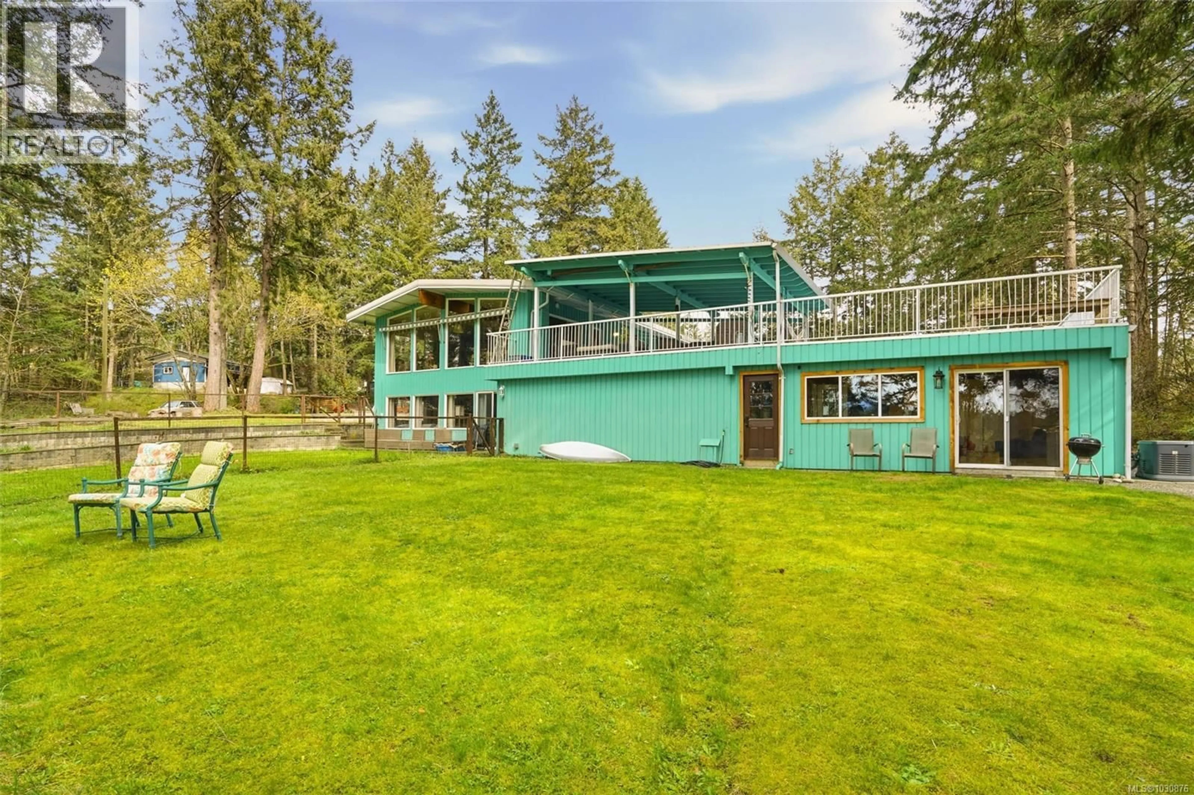 Patio, water/lake/river/ocean view for 2687 CHARLES ROAD, Nanaimo British Columbia V9X1N5