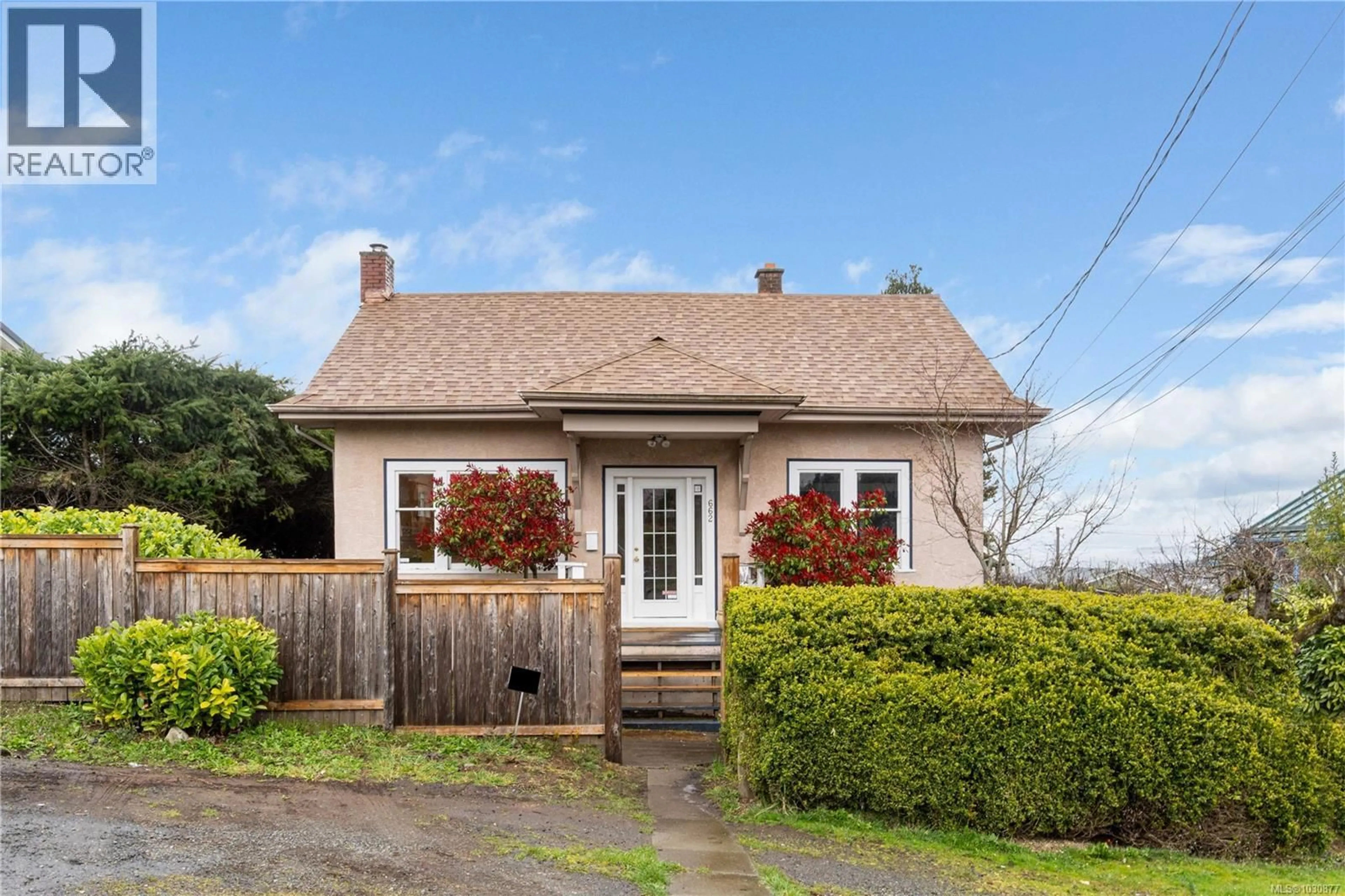 Unknown for 662 FARQUHAR STREET, Nanaimo British Columbia V9R2E5