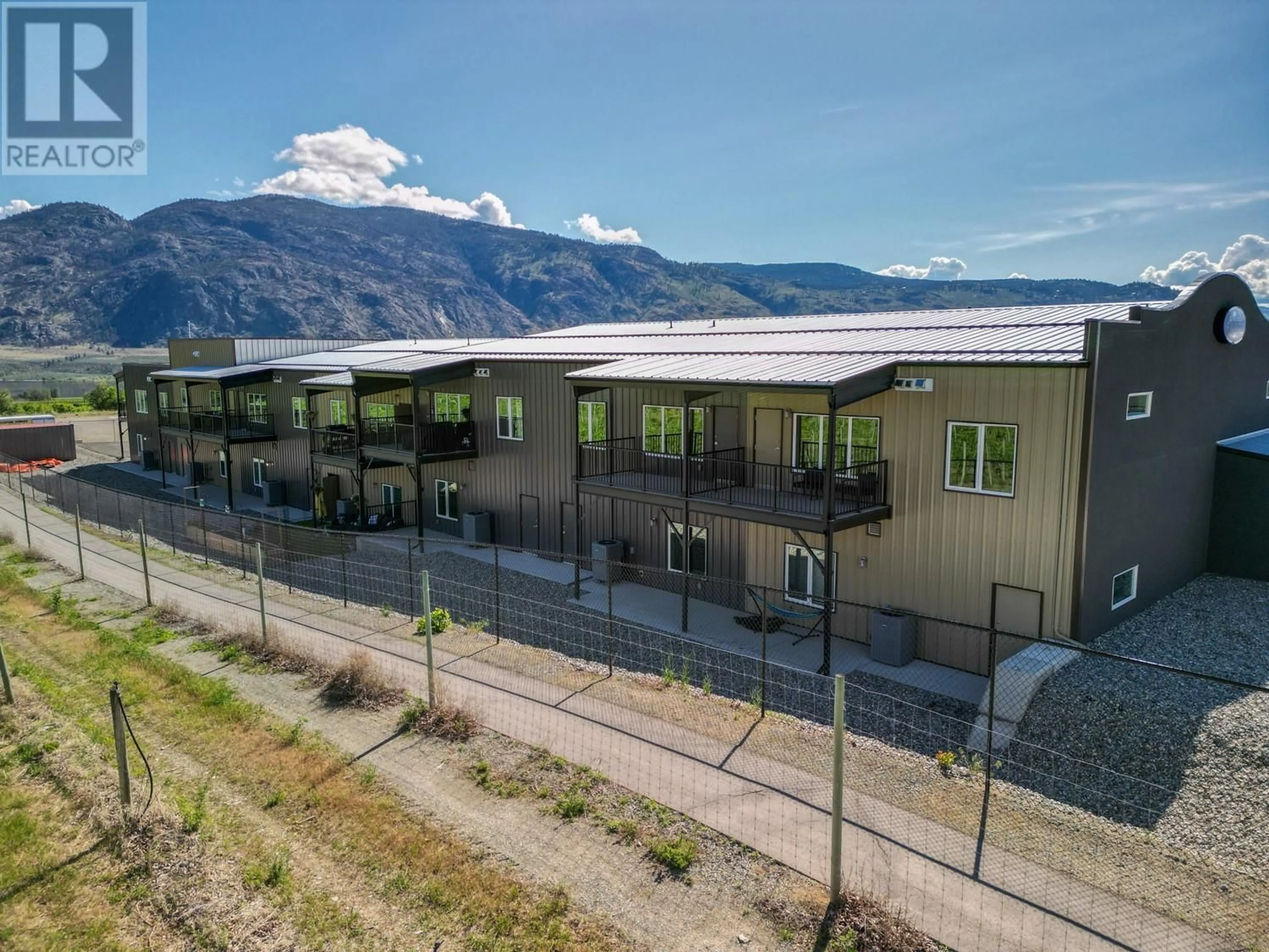 Outside view for 32 EMPIRE Street Unit# 4, Osoyoos British Columbia V0H1V5