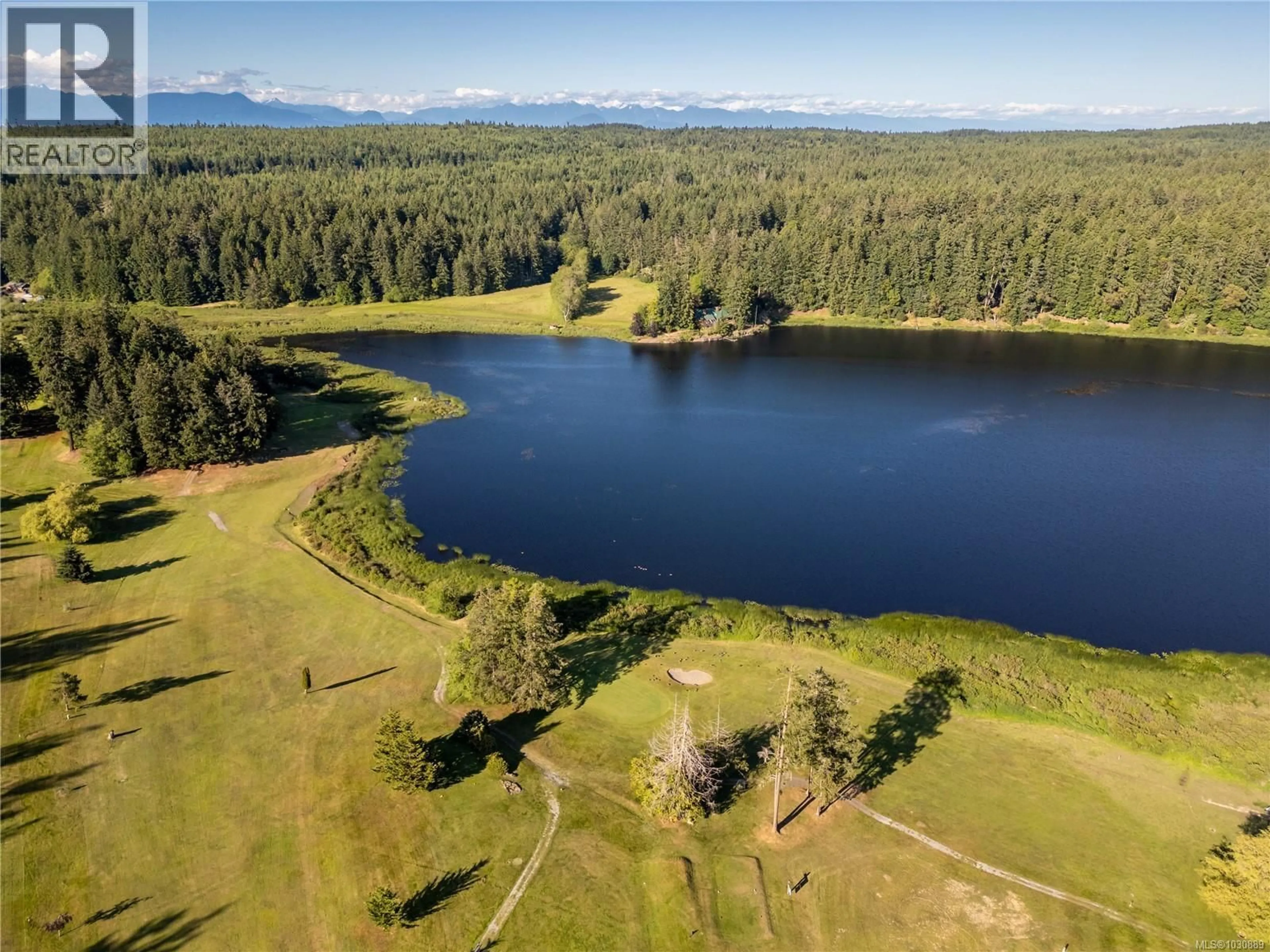 A pic from outside/outdoor area/front of a property/back of a property/a pic from drone, water/lake/river/ocean view for 909 SOUTH ROAD, Gabriola Island British Columbia V0R1X0