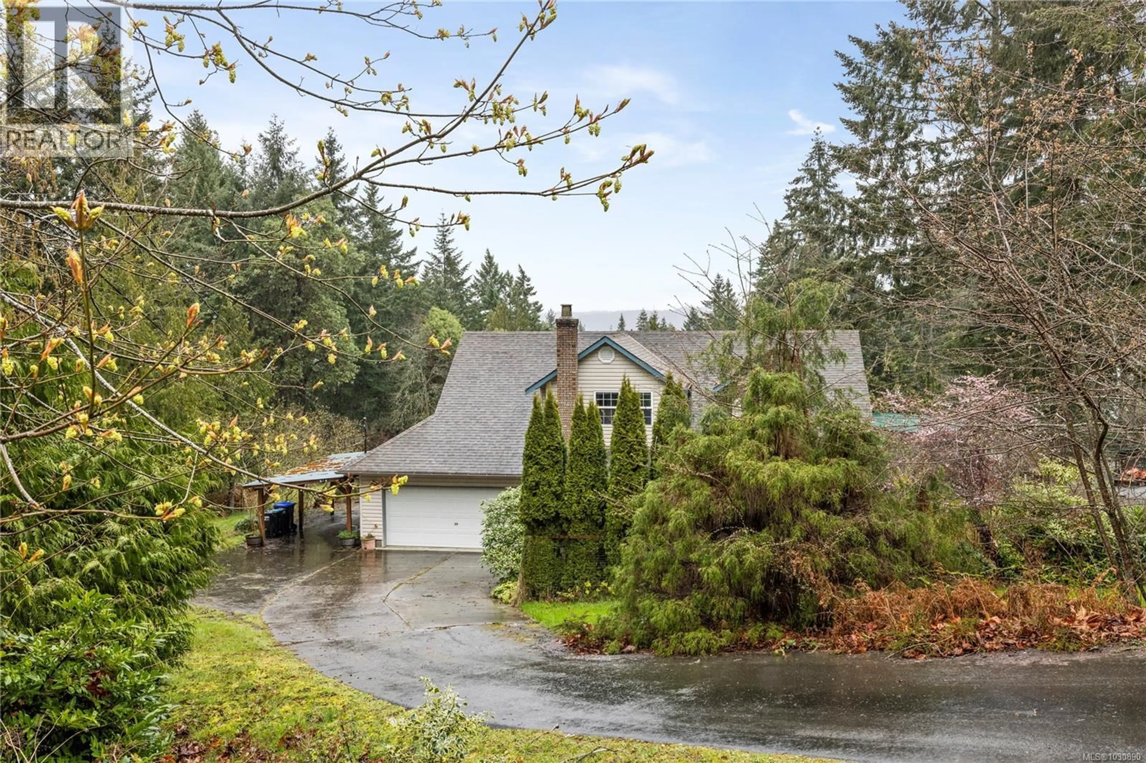 A pic from outside/outdoor area/front of a property/back of a property/a pic from drone, water/lake/river/ocean view for 2535 SEA BLUSH DRIVE, Nanoose Bay British Columbia V9P9E4