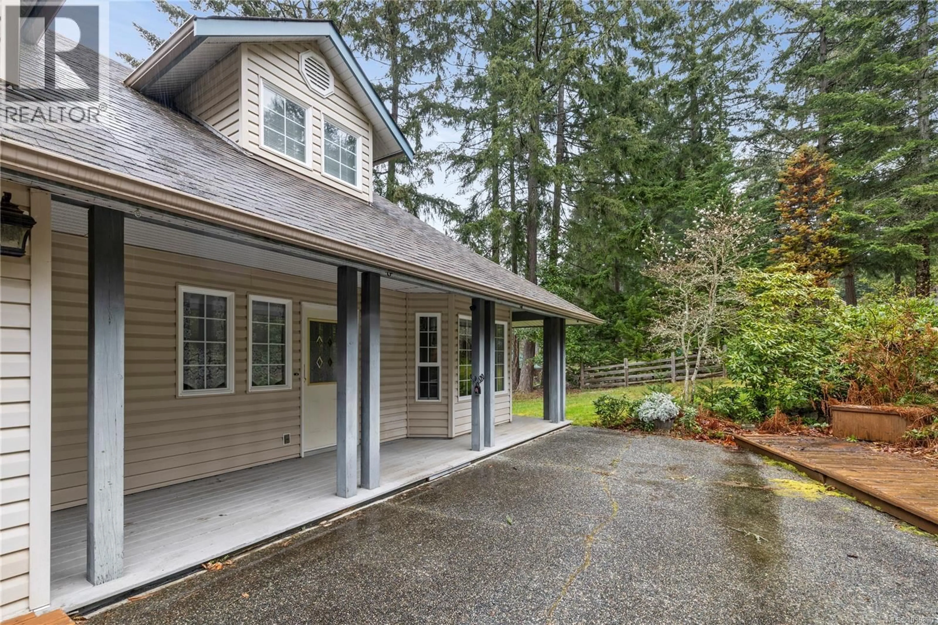 Home with vinyl exterior material, unknown for 2535 SEA BLUSH DRIVE, Nanoose Bay British Columbia V9P9E4