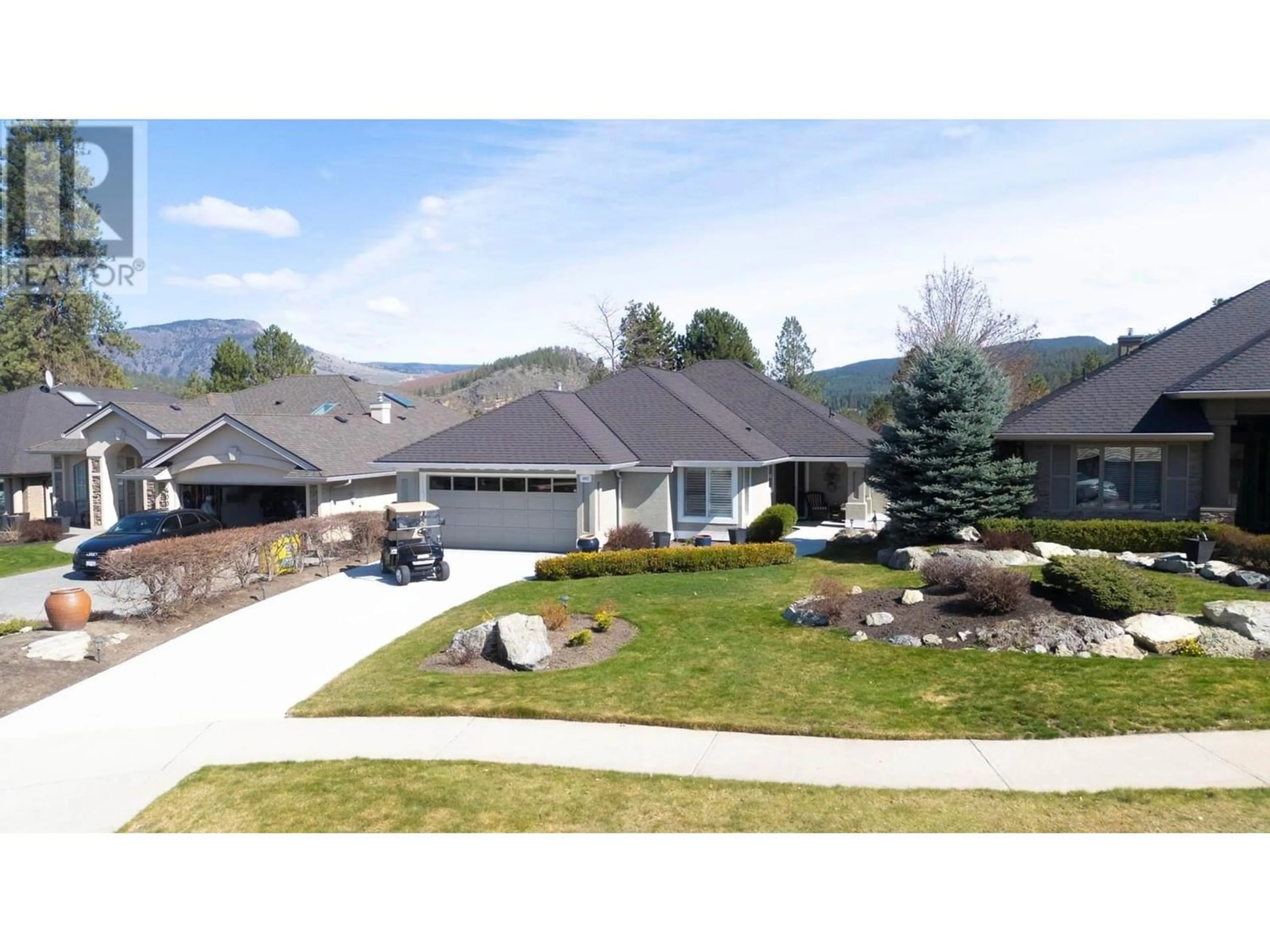Frontside or backside of a home for 4002 Gallaghers Green, Kelowna British Columbia V1W3Z8