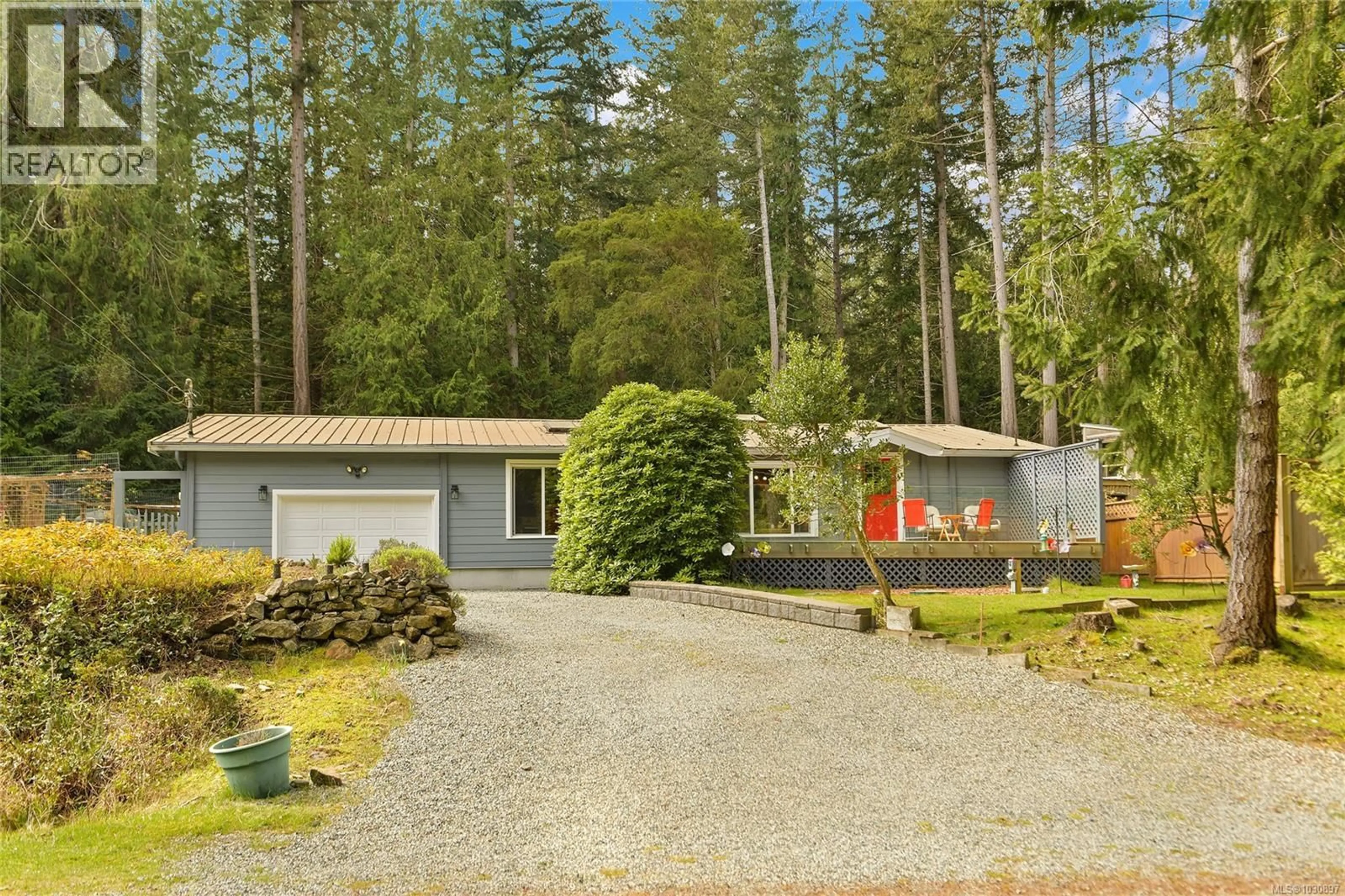 A pic from outside/outdoor area/front of a property/back of a property/a pic from drone, unknown for 514 AYA REACH ROAD, Mayne Island British Columbia V0N2J2