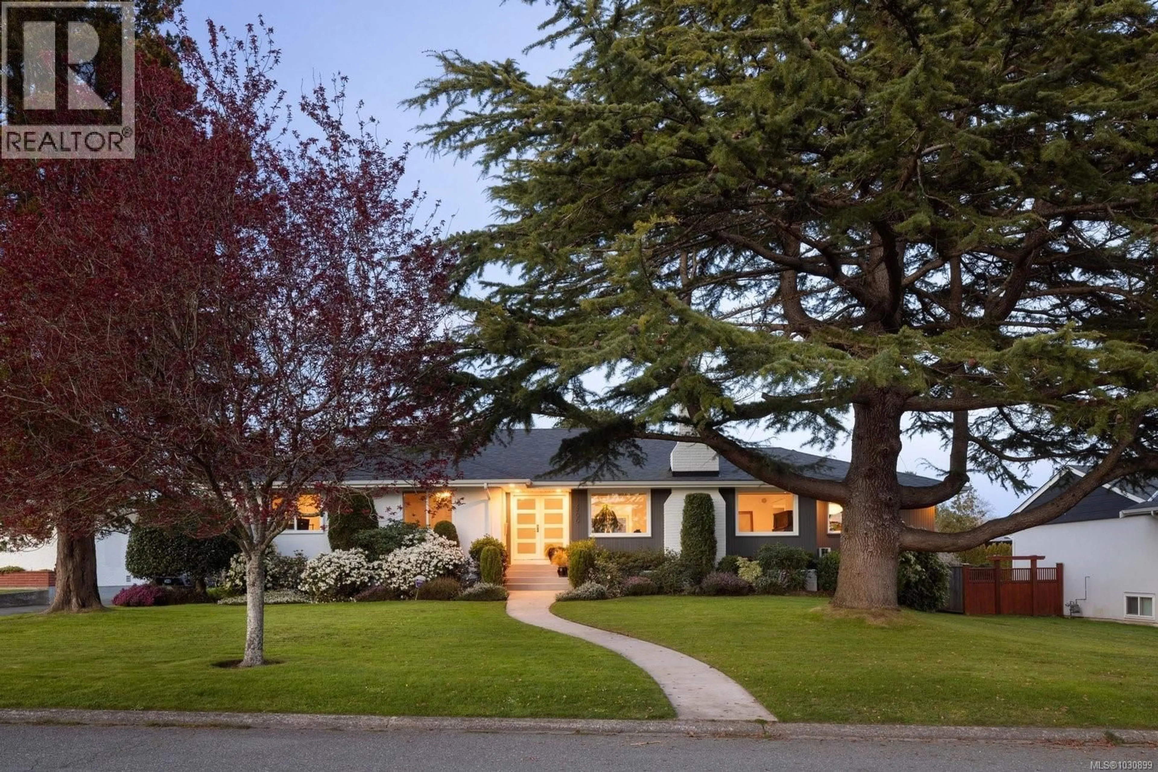 Unknown for 2700 DORSET ROAD, Oak Bay British Columbia V8R3N1