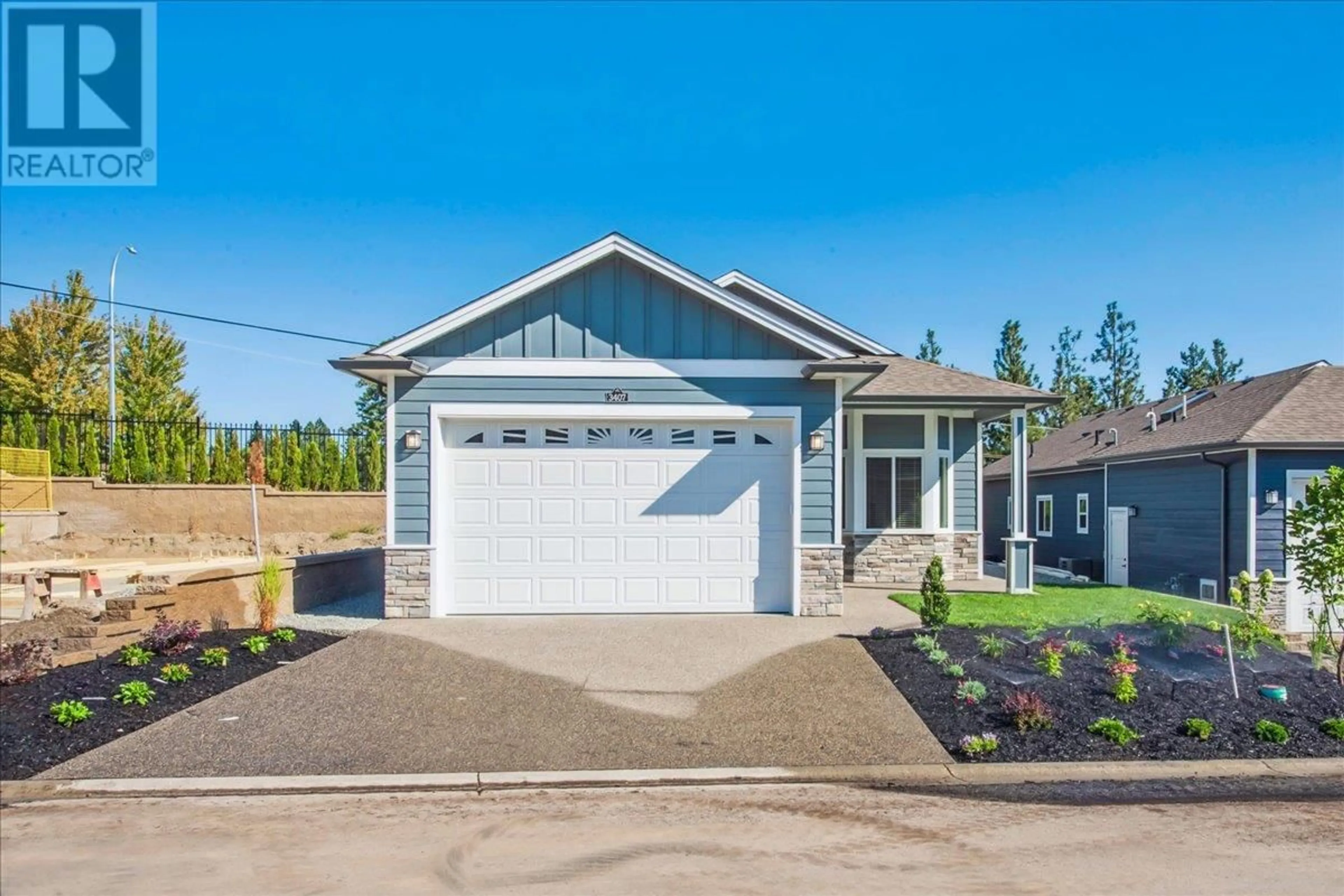 Frontside or backside of a home for 3407 Ironwood Drive, West Kelowna British Columbia V4T0A9