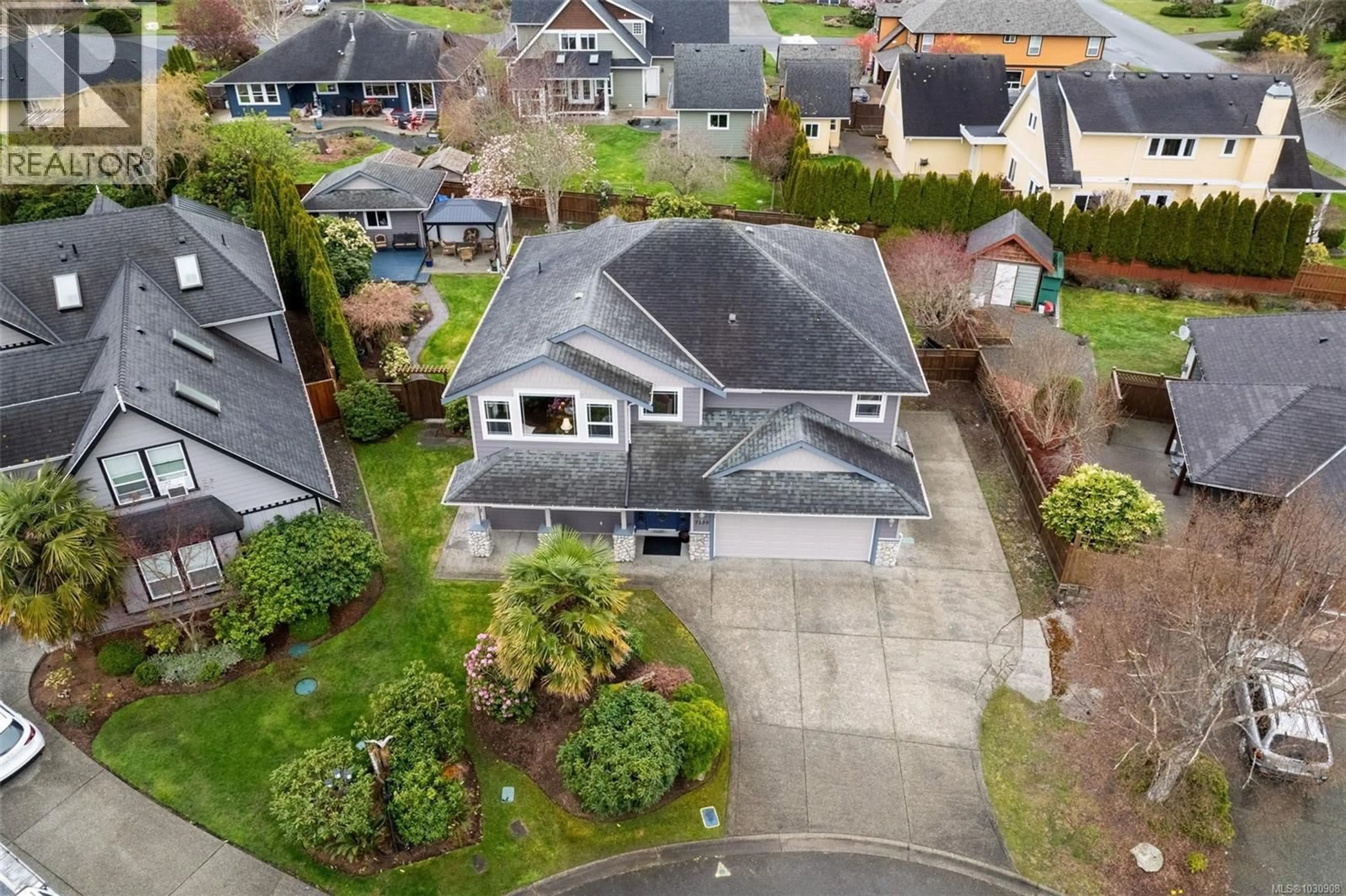 A pic from outside/outdoor area/front of a property/back of a property/a pic from drone, street for 7139 JACKSONS PLACE, Sooke British Columbia V9Z0T7