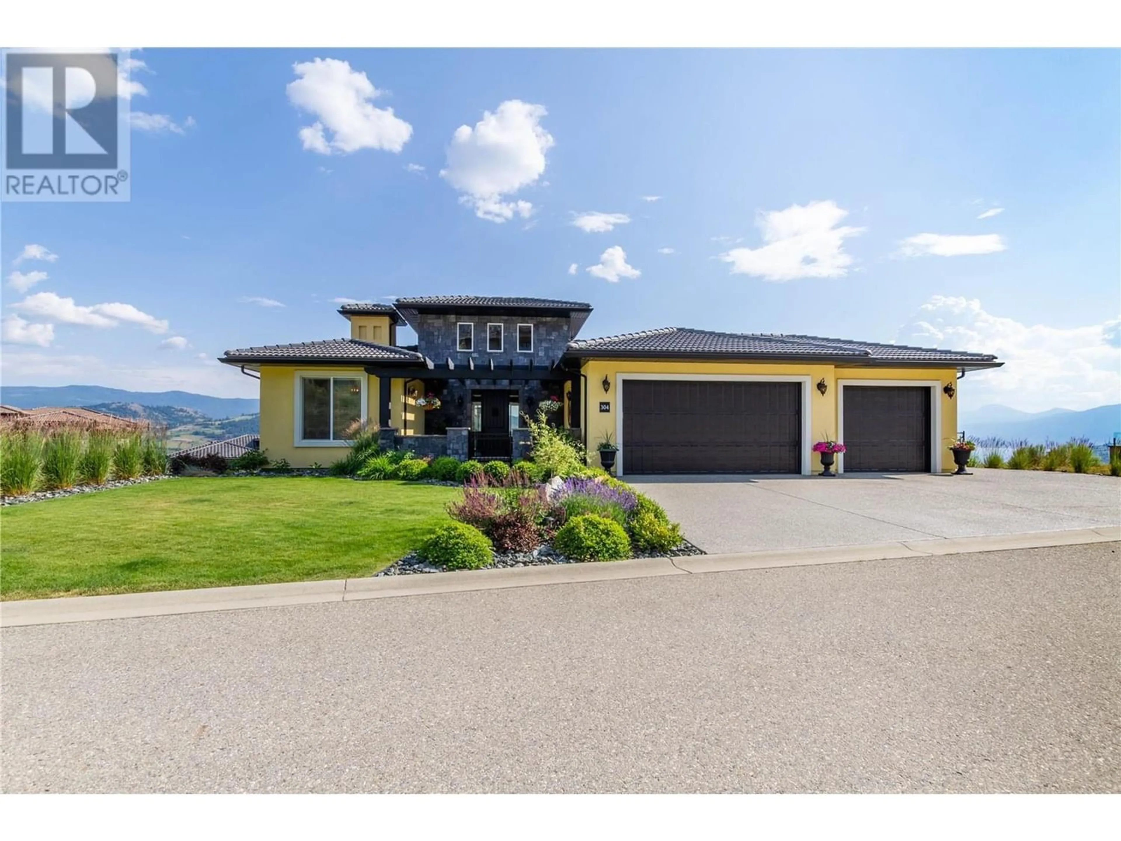 Frontside or backside of a home for 304 Silversage Bluff Lane, Vernon British Columbia V1H2J7