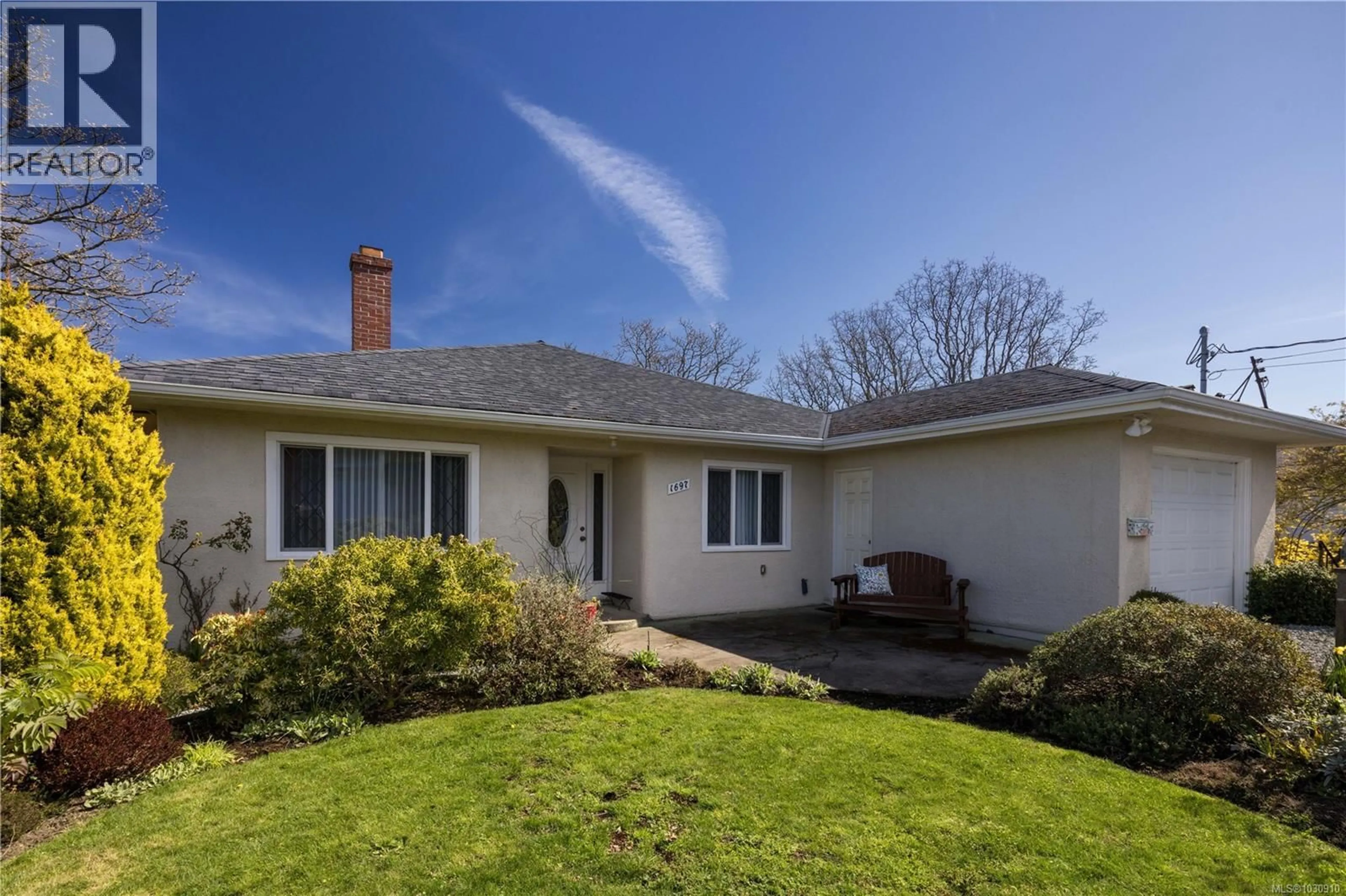 Unknown for 1697 YALE STREET, Oak Bay British Columbia V8R5N5