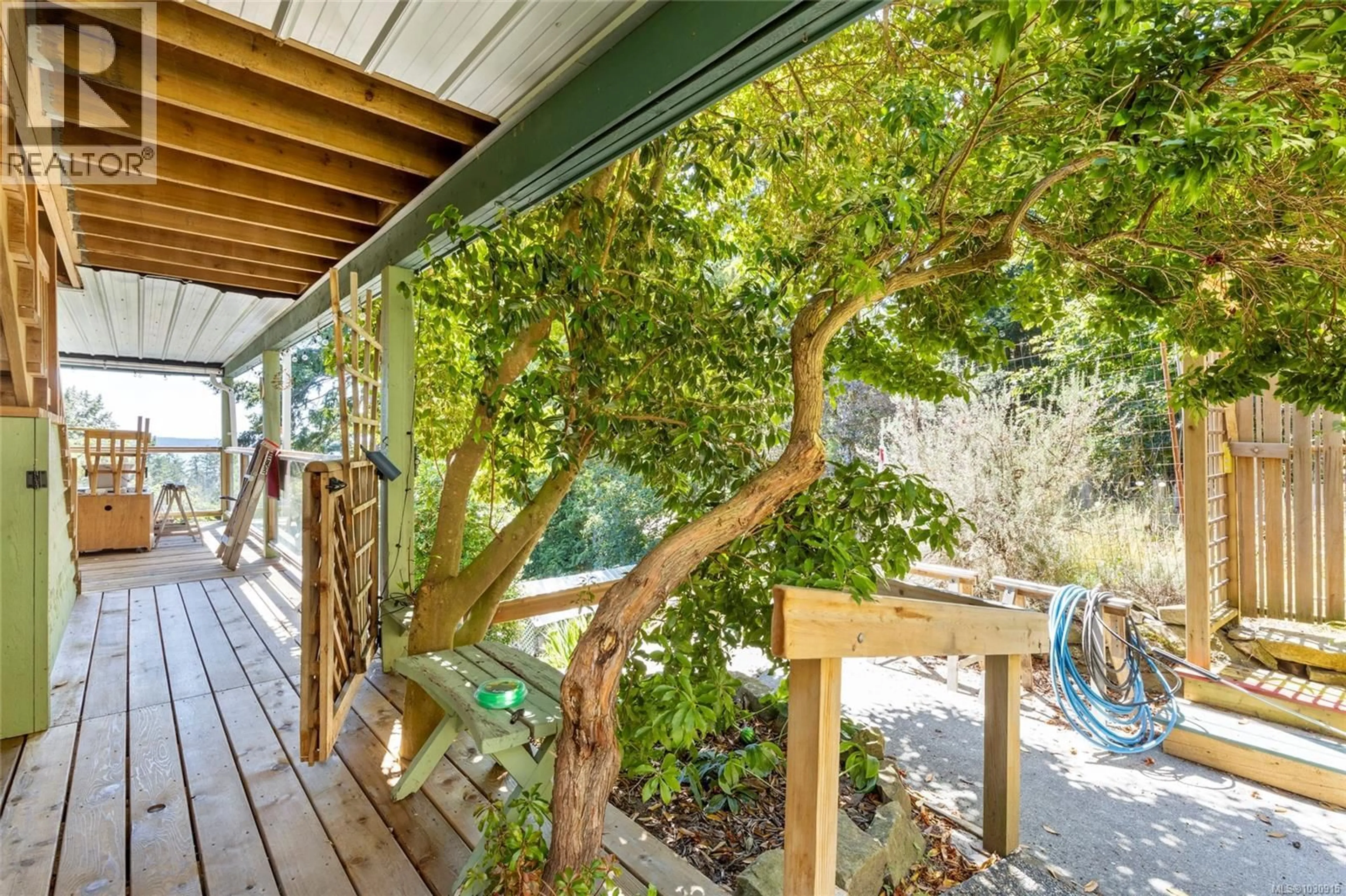 Patio, unknown for 3705 SIGNAL HILL ROAD, Pender Island British Columbia V0N2M0