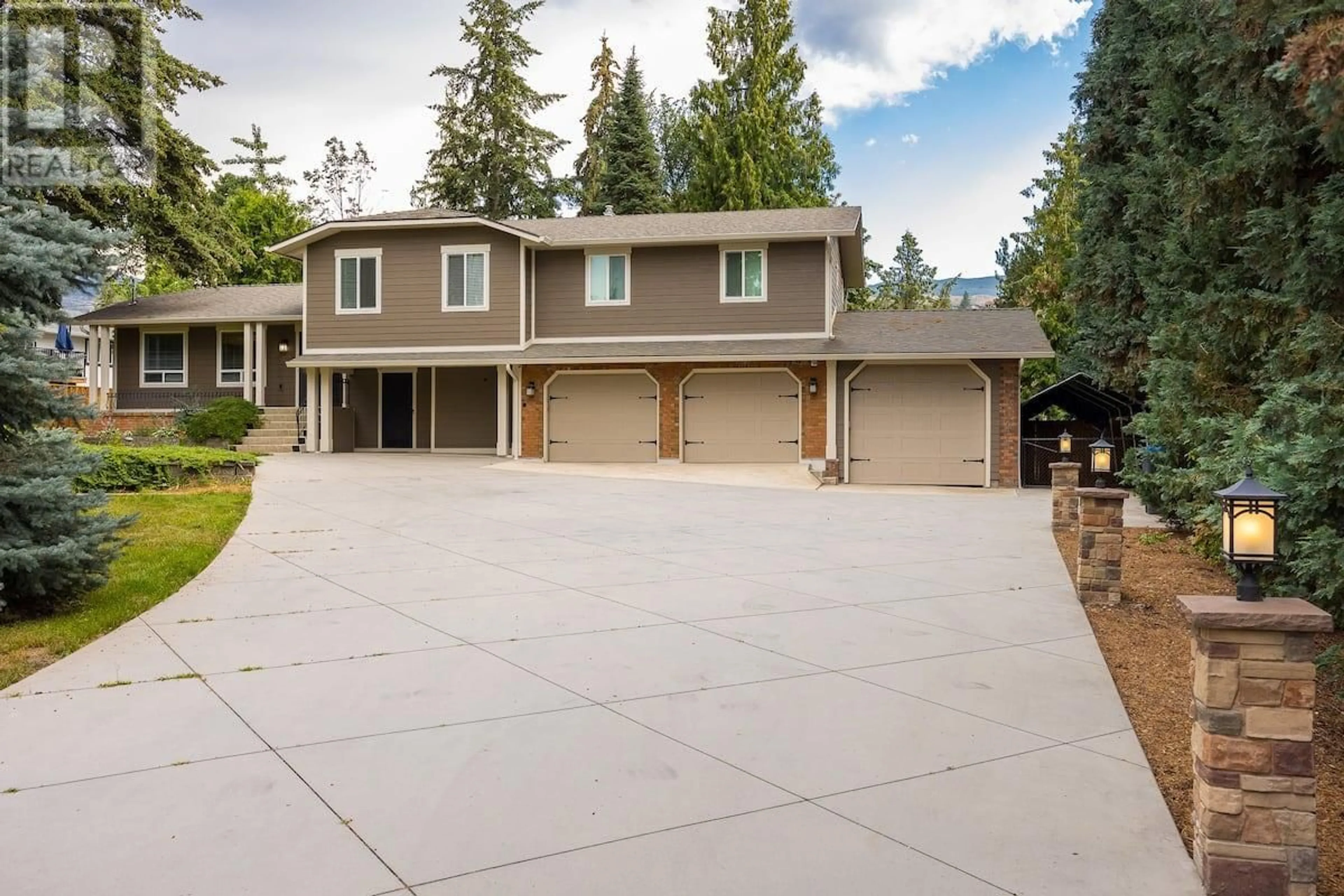 Frontside or backside of a home for 759 McClure Road, Kelowna British Columbia V1W1M2