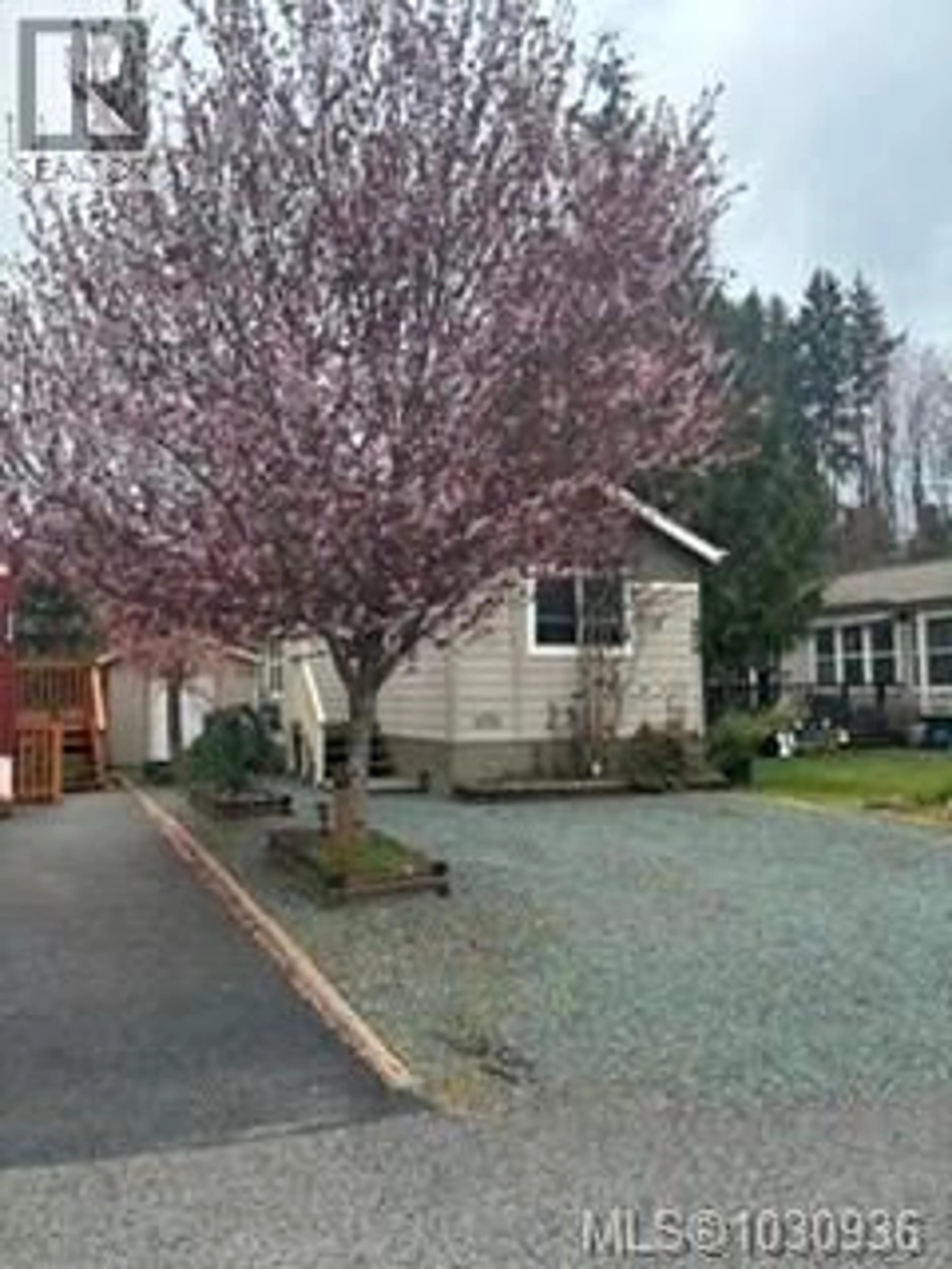 A pic from outside/outdoor area/front of a property/back of a property/a pic from drone, street for 340 - 3042 RIVER ROAD, Chemainus British Columbia V0R1K3