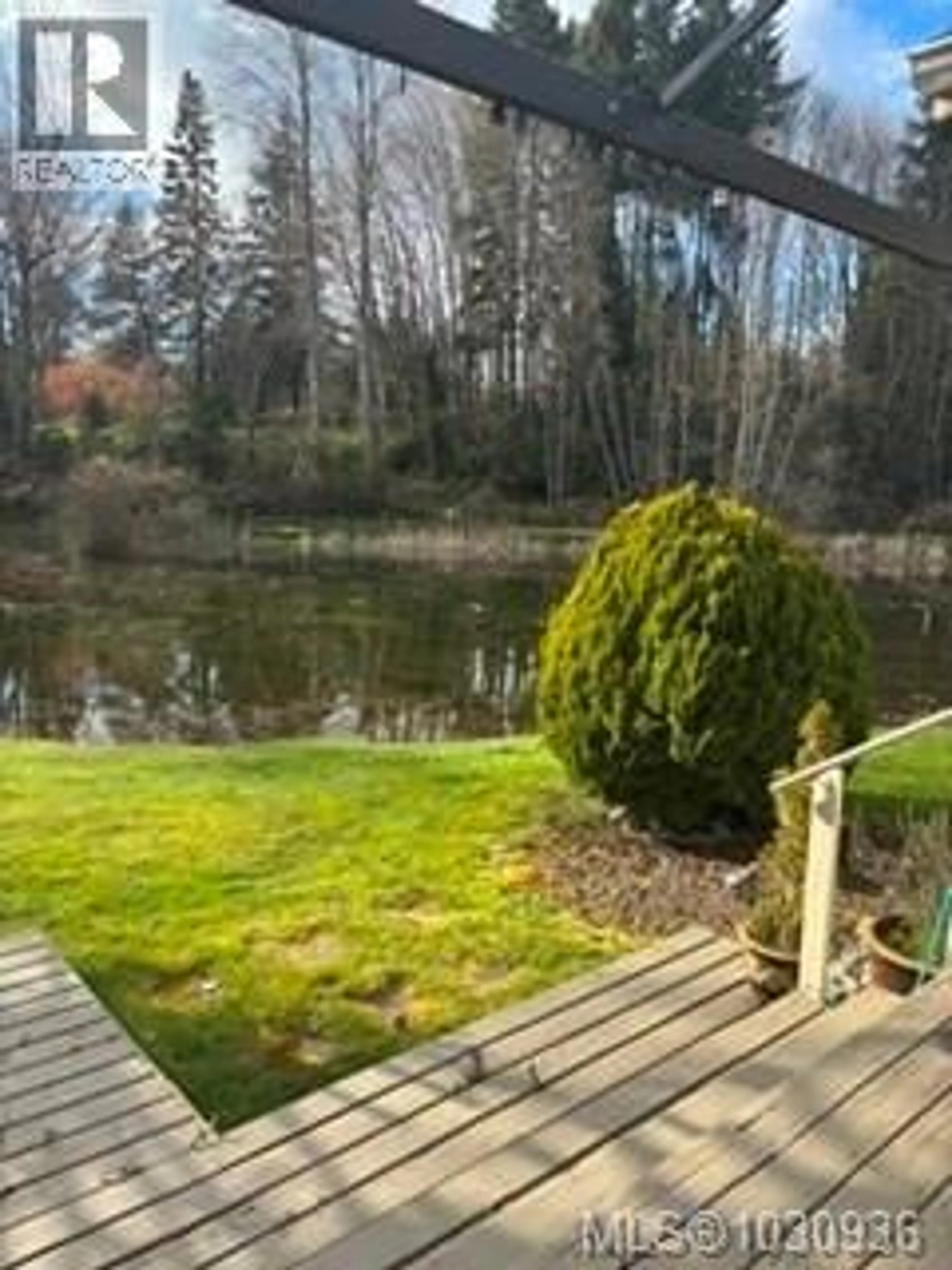 Patio, water/lake/river/ocean view for 340 - 3042 RIVER ROAD, Chemainus British Columbia V0R1K3