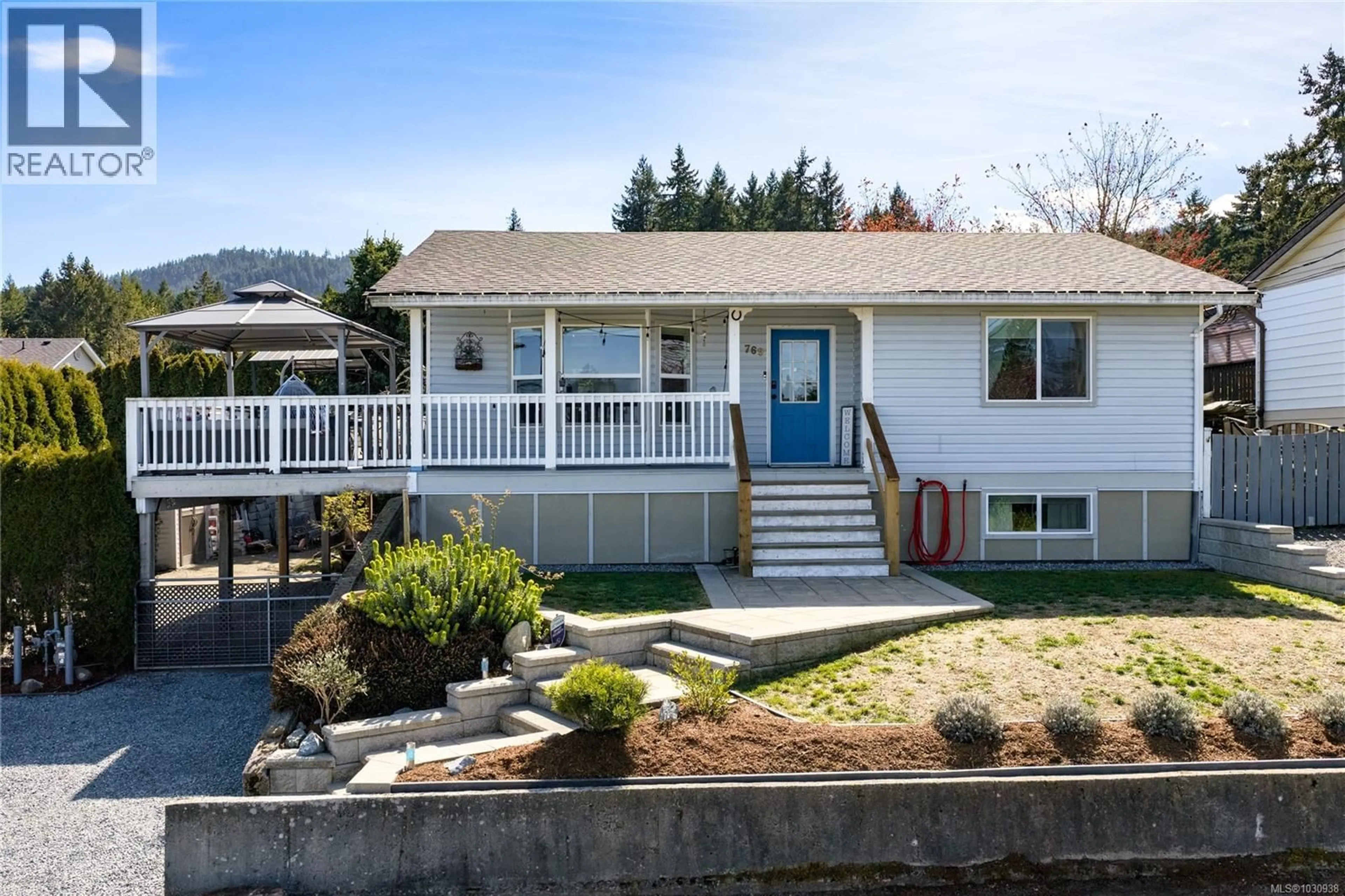 Home with vinyl exterior material, street for 769 MALONE ROAD, Ladysmith British Columbia V9G1N1