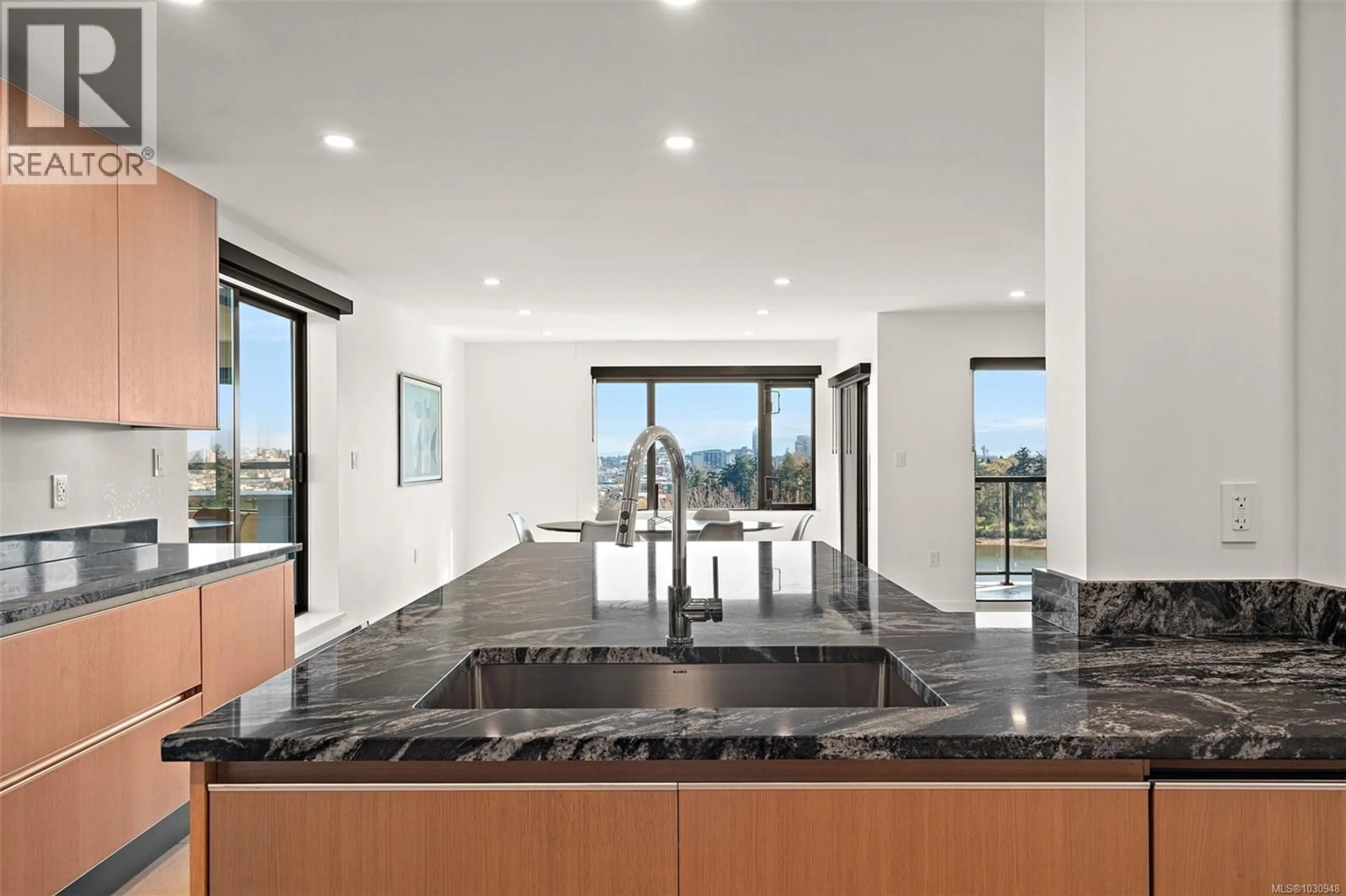 Contemporary kitchen, unknown for PH1 - 103 GORGE ROAD EAST, Victoria British Columbia V9A6Z2