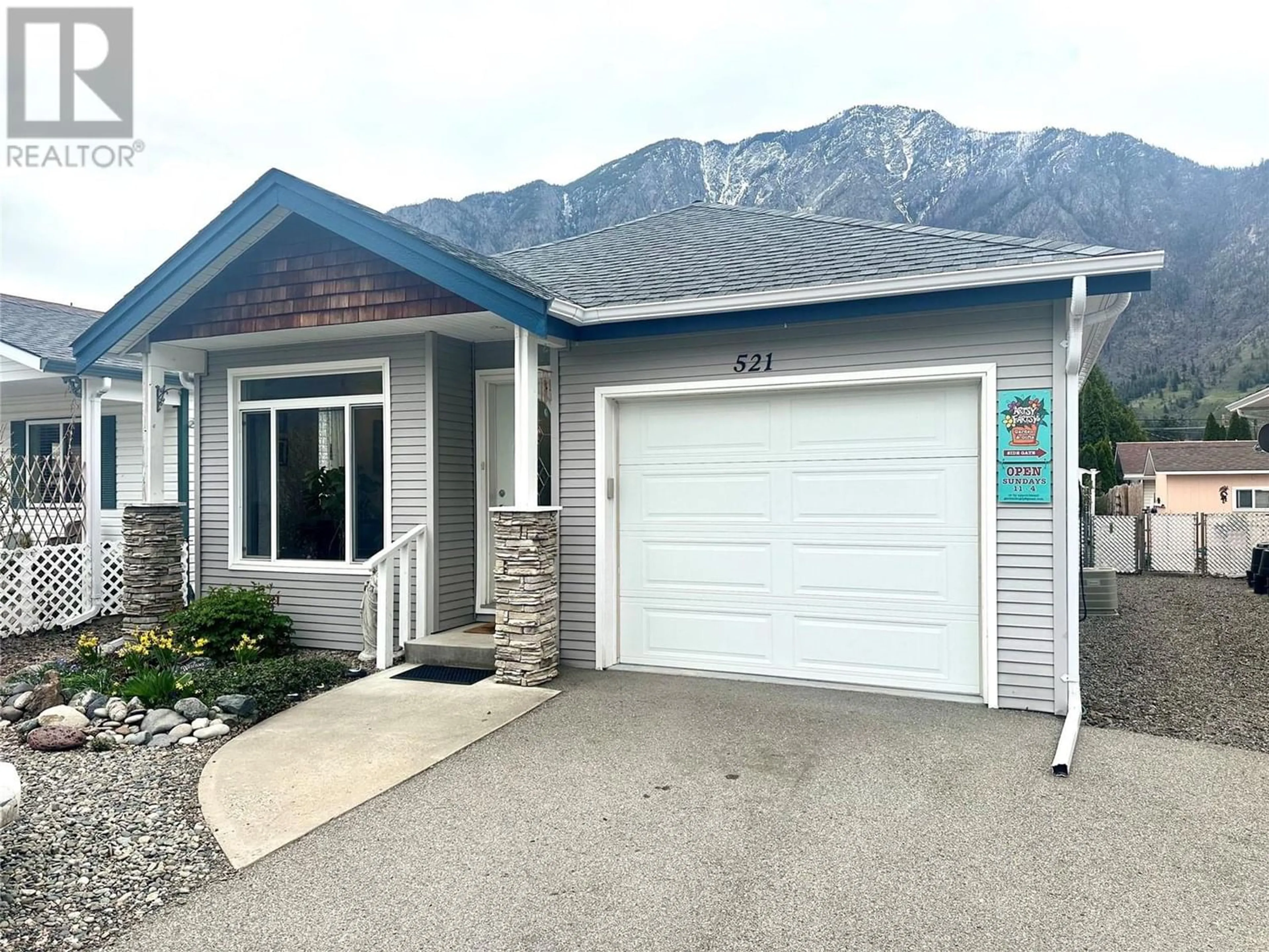 Frontside or backside of a home for 521 10TH Avenue Unit# 1, Keremeos British Columbia V0H1N3