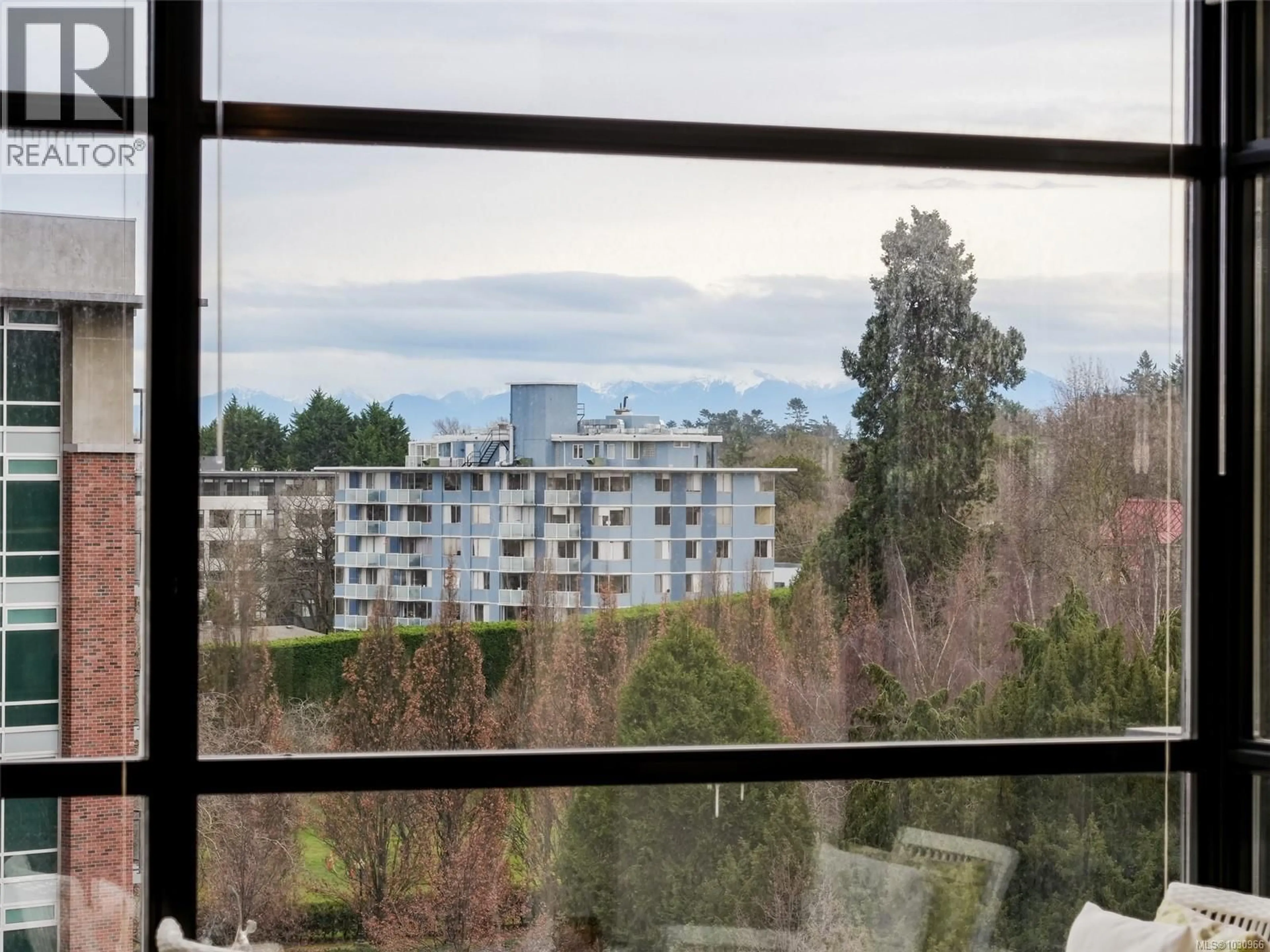 Balcony in the apartment, city buildings view from balcony for 604 - 788 HUMBOLDT STREET, Victoria British Columbia V8W4A2