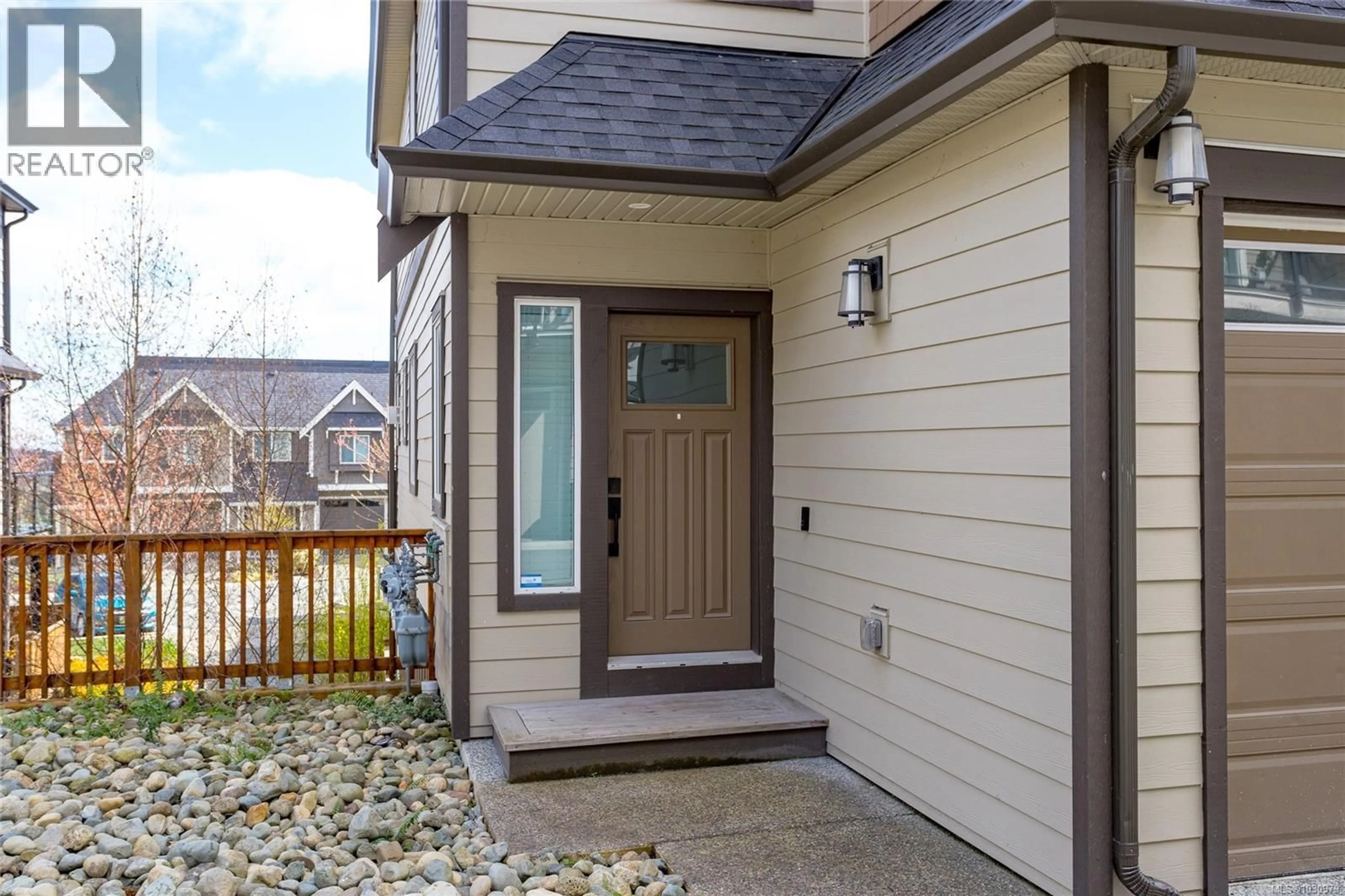 Home with vinyl exterior material, street for 1212 MOONSTONE LOOP, Langford British Columbia V9B0Y6