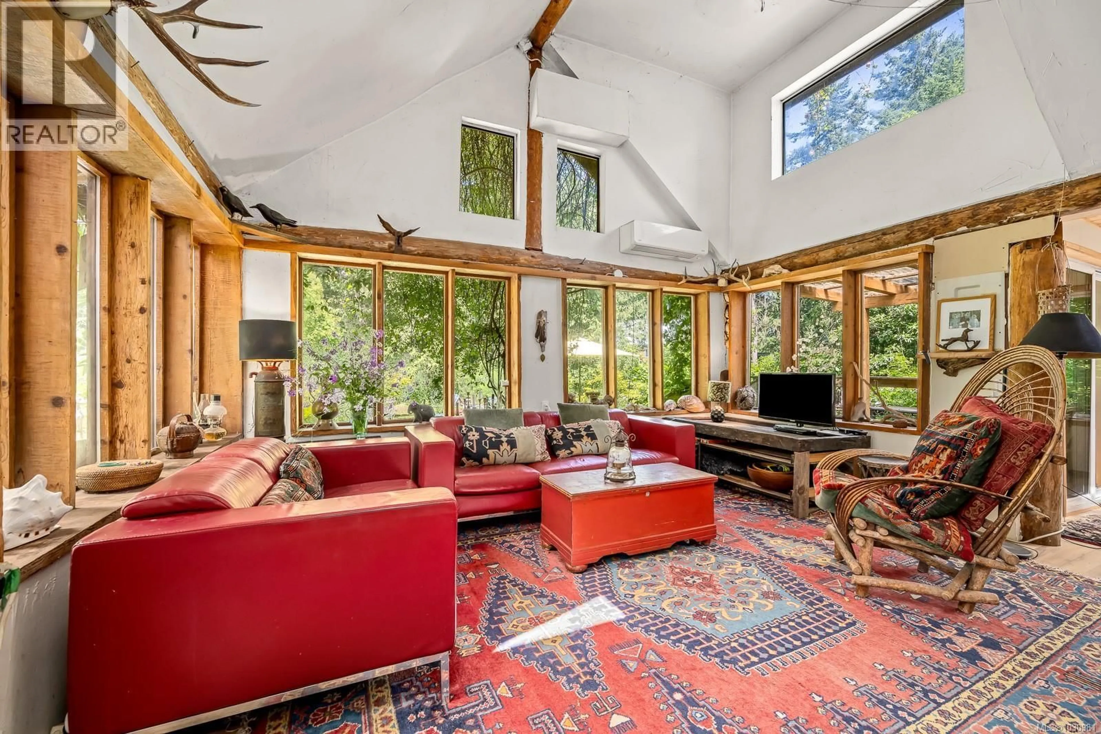 Living room with furniture, unknown for 7555 CENTRAL ROAD, Hornby Island British Columbia V0R1Z0