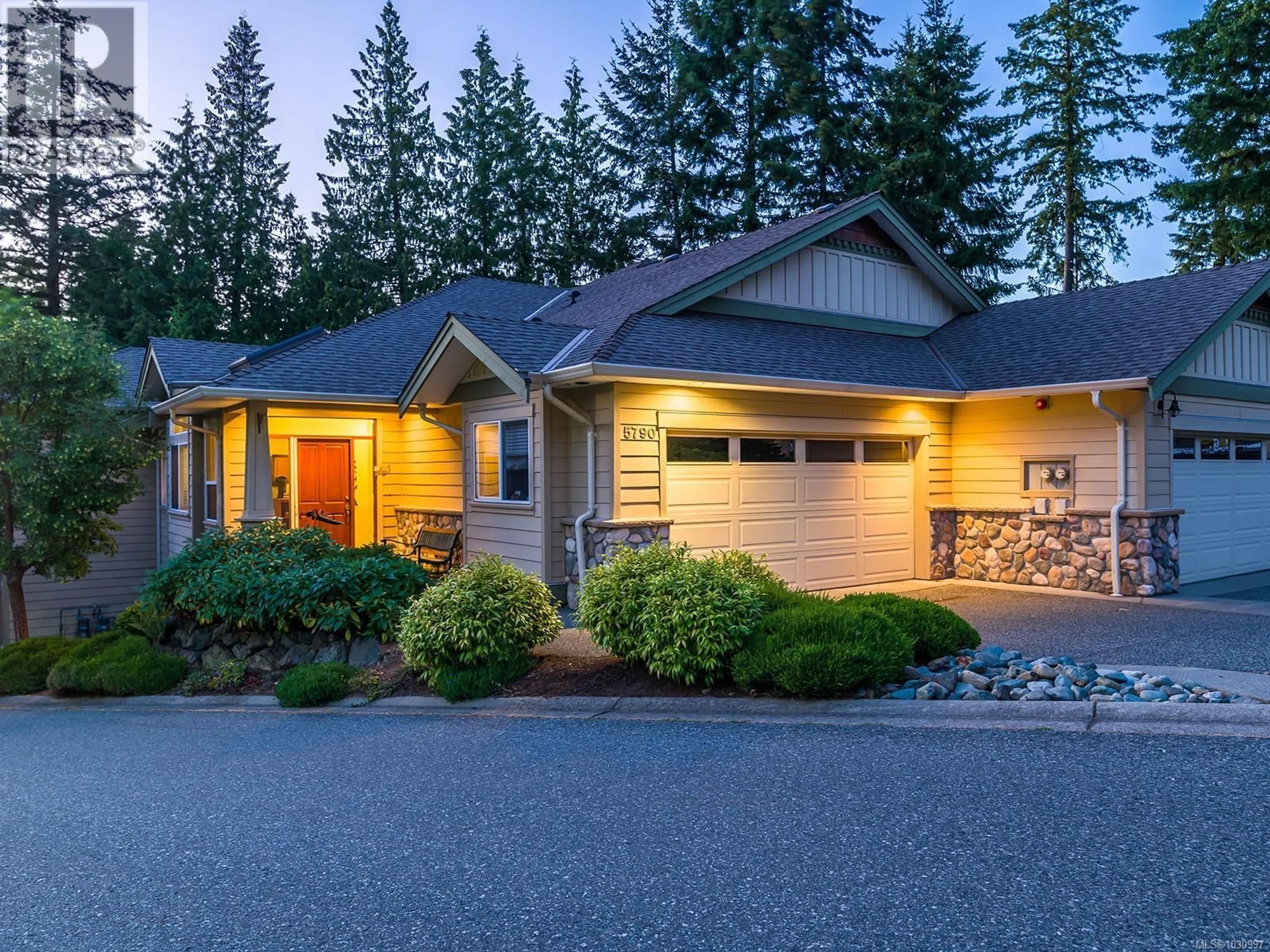 Home with vinyl exterior material, street for 5790 GARNET PLACE, Nanaimo British Columbia V9T6S1