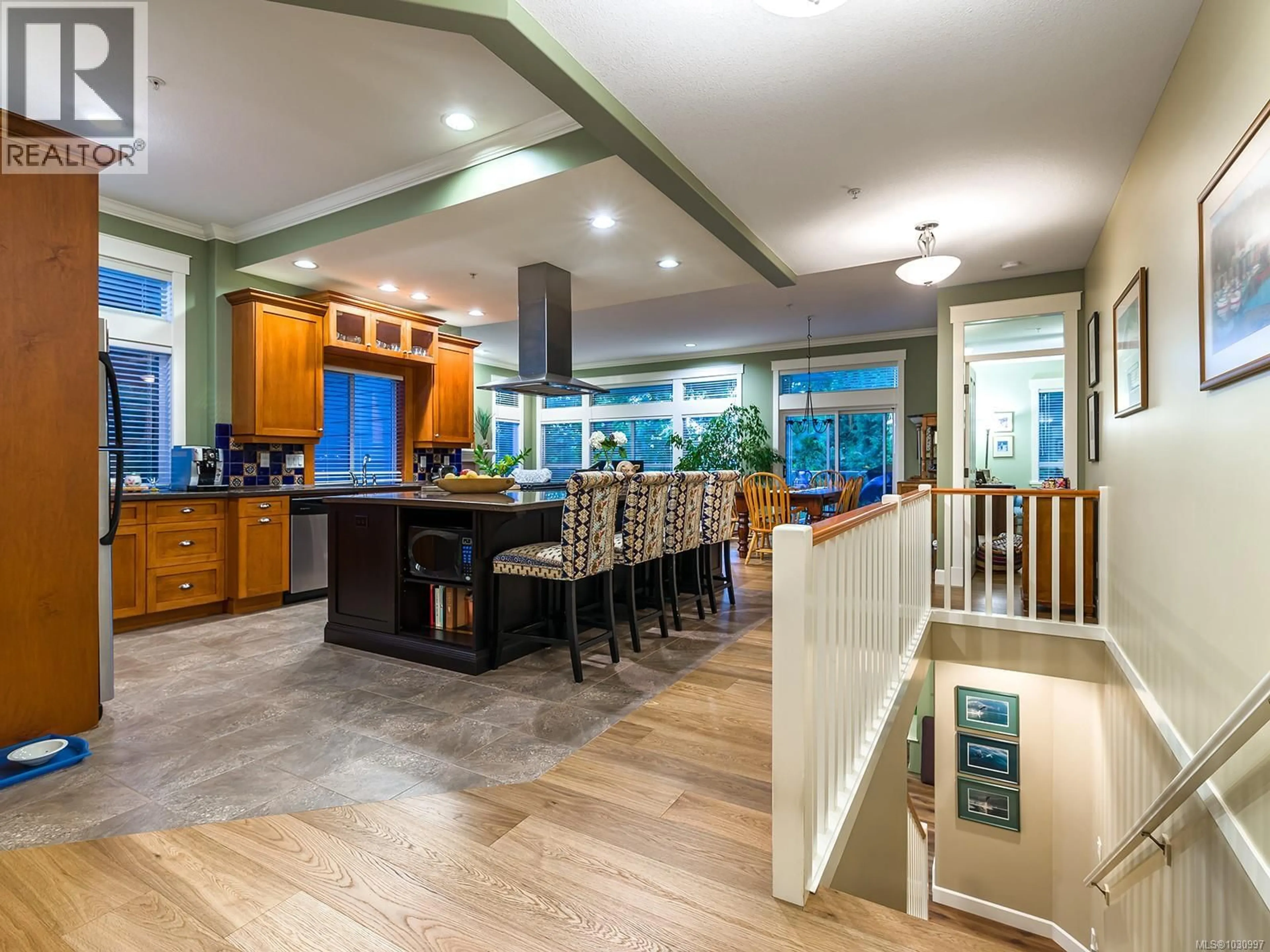 Open concept kitchen, unknown for 5790 GARNET PLACE, Nanaimo British Columbia V9T6S1