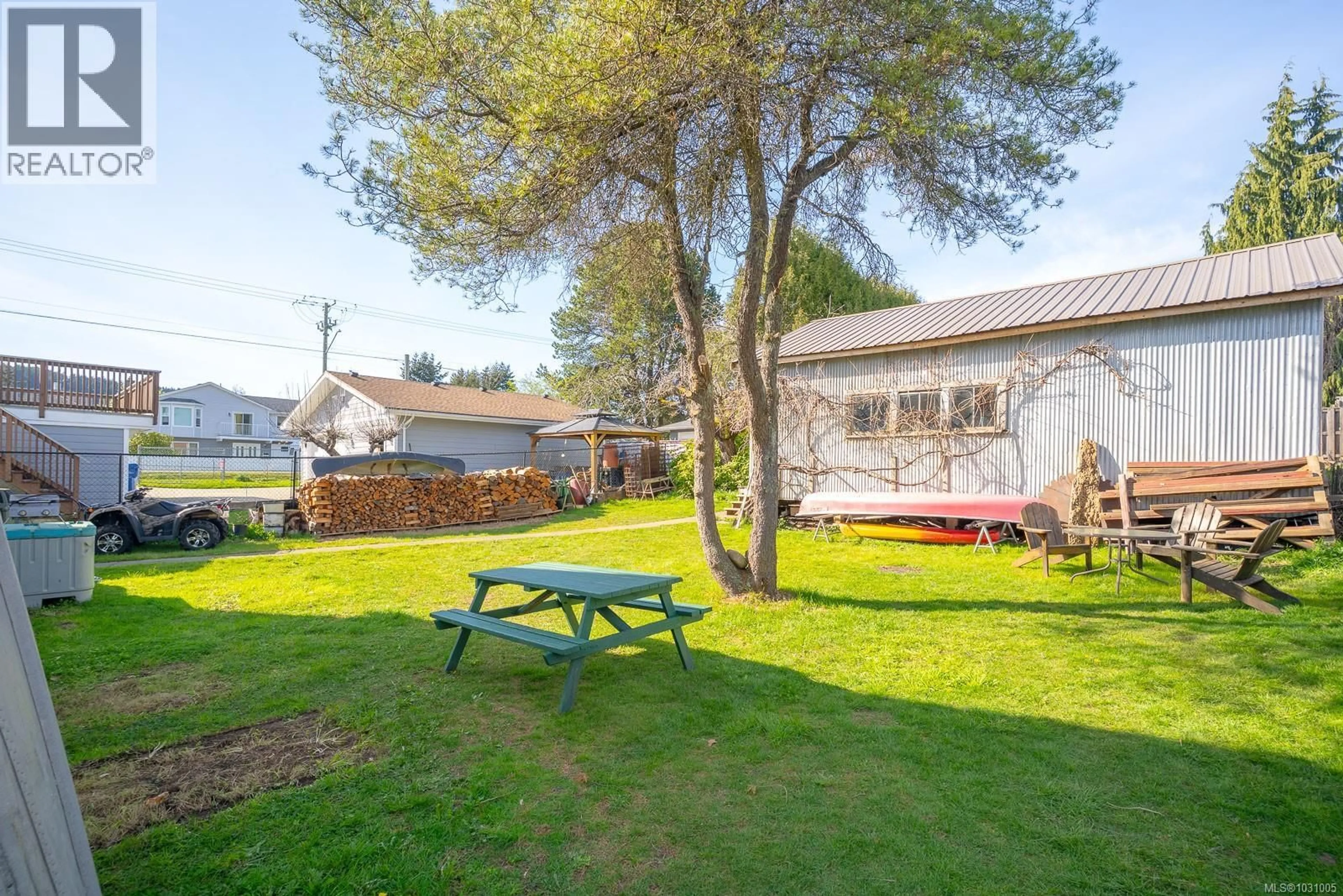 Patio, street for 464 RENFREW STREET, Nanaimo British Columbia V9R1S4