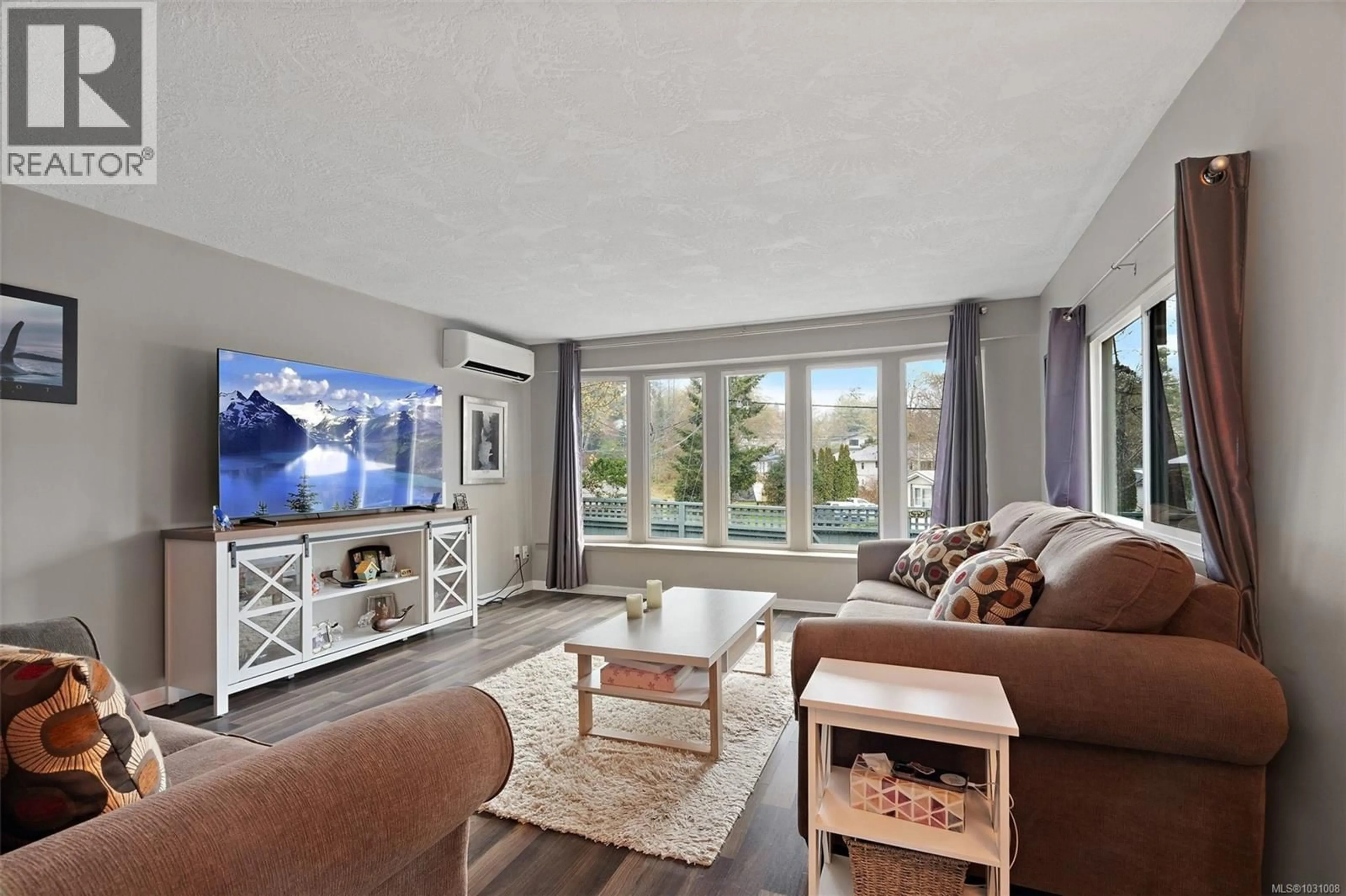 Living room with furniture, unknown for 10 - 6947 GRANT ROAD WEST, Sooke British Columbia V9Z0P2