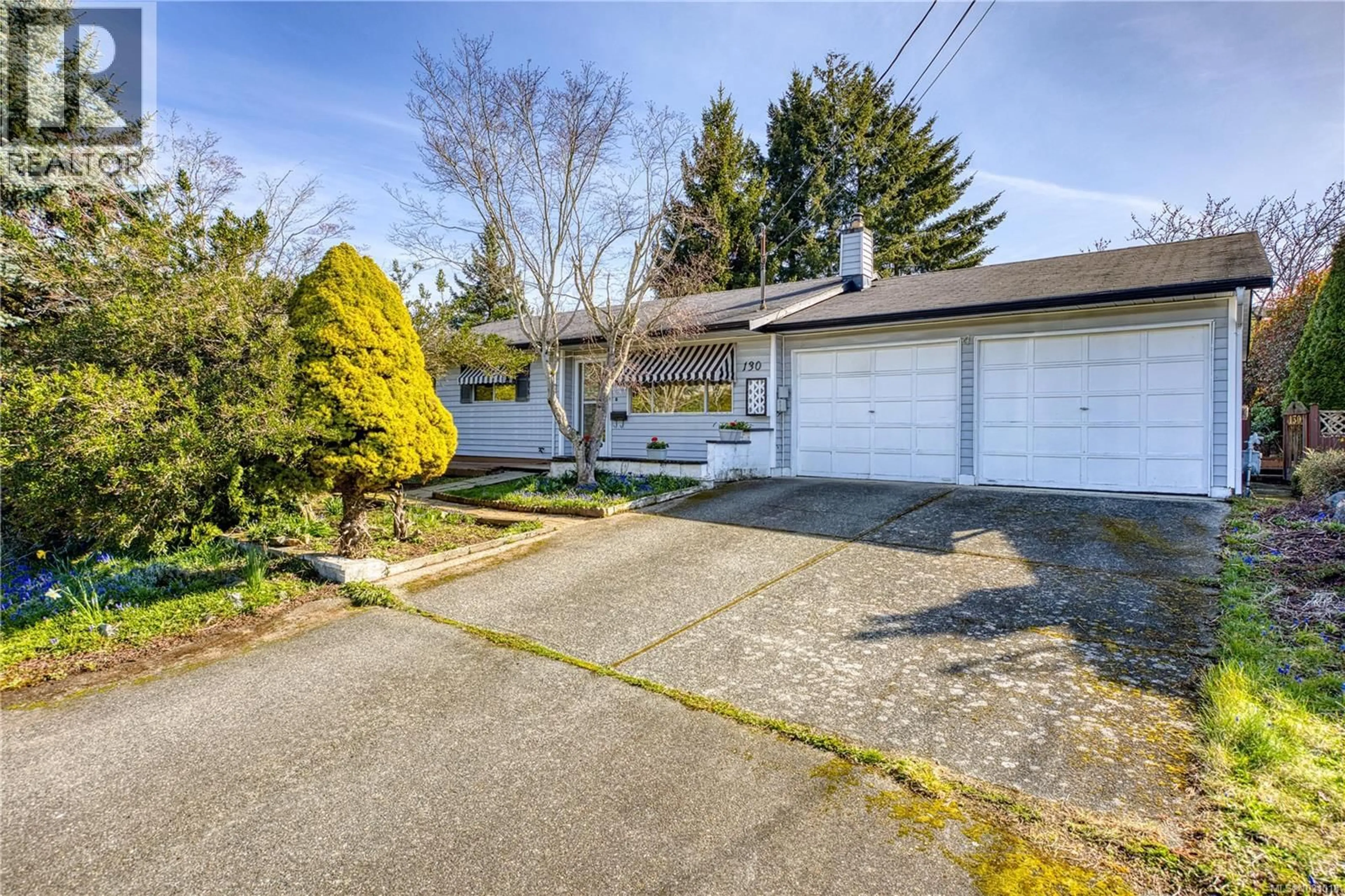 A pic from outside/outdoor area/front of a property/back of a property/a pic from drone, street for 130 WILDLIFE PLACE, Nanaimo British Columbia V9R6H2