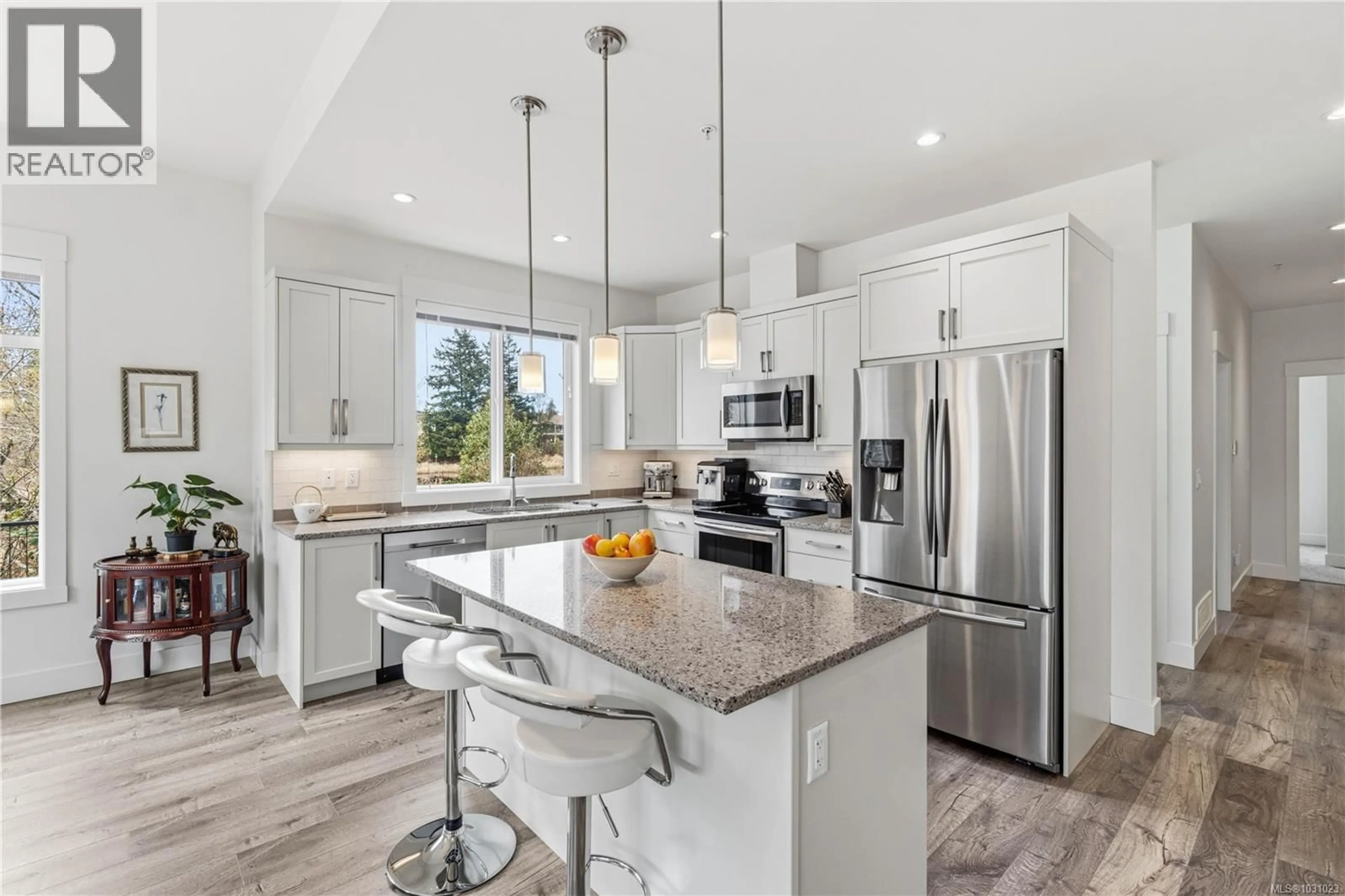 Open concept kitchen, unknown for 5648 LINLEY VALLEY DRIVE, Nanaimo British Columbia V9T0K1