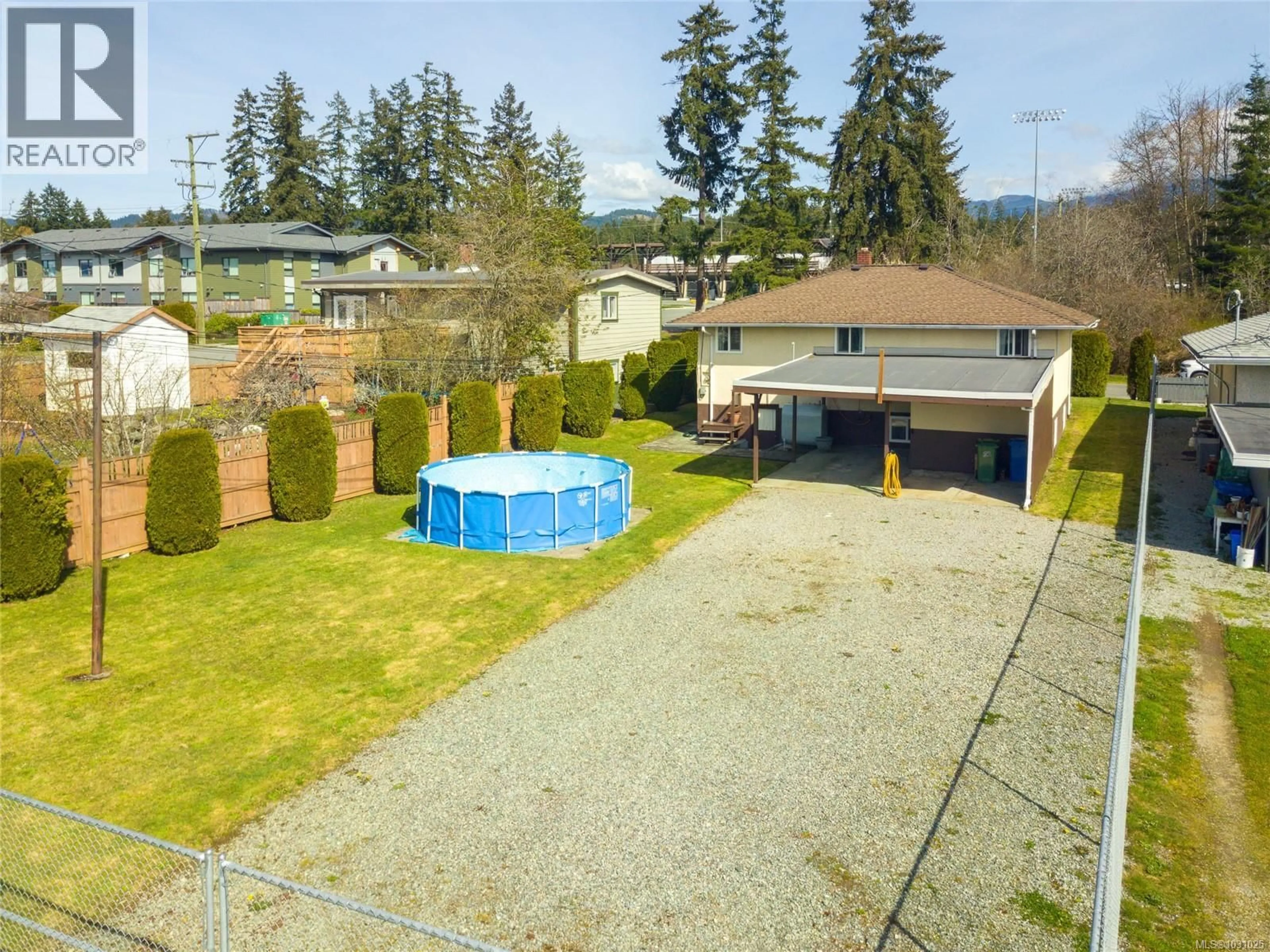 A pic from outside/outdoor area/front of a property/back of a property/a pic from drone, unknown for 4380 ANDERSON AVENUE, Port Alberni British Columbia V9Y5B5
