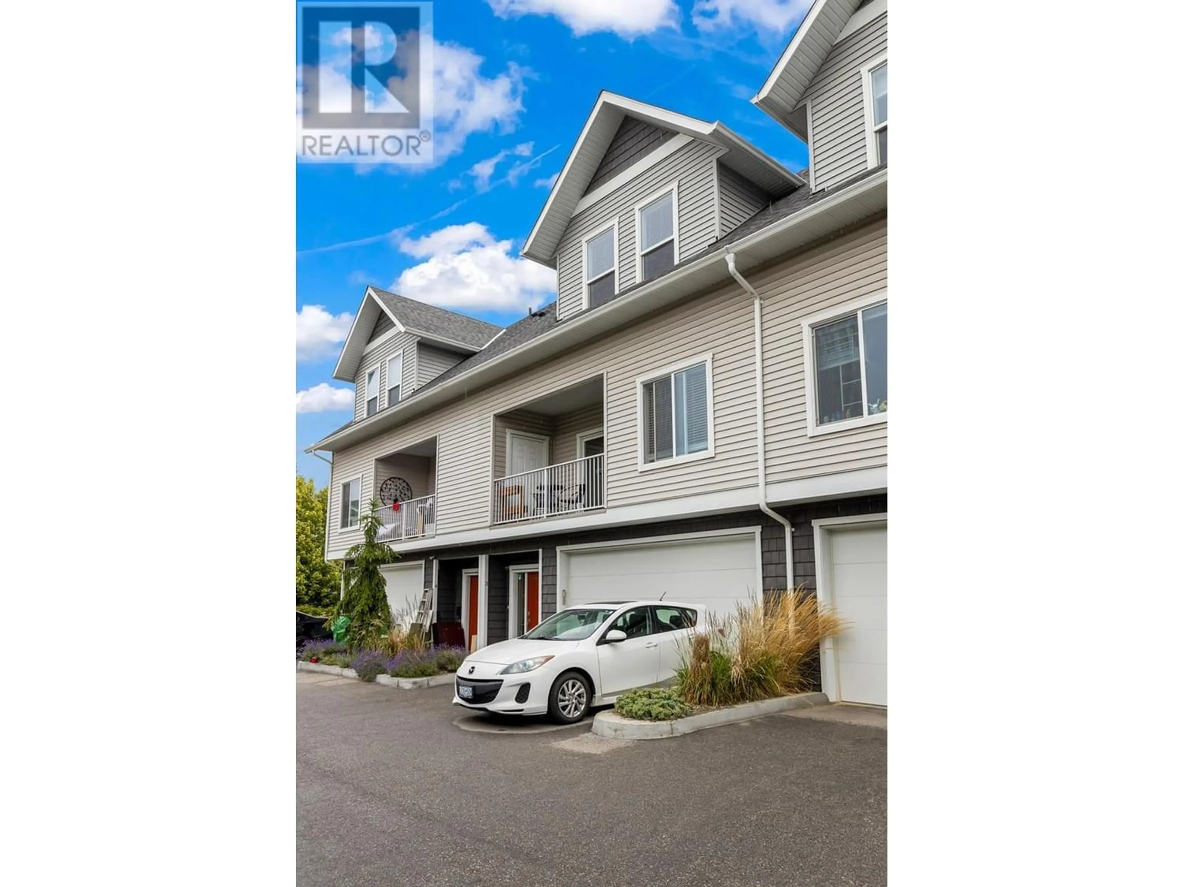 A pic from exterior of the house or condo for 140 Mills Road Unit# 3, Rutland British Columbia V1X4G7