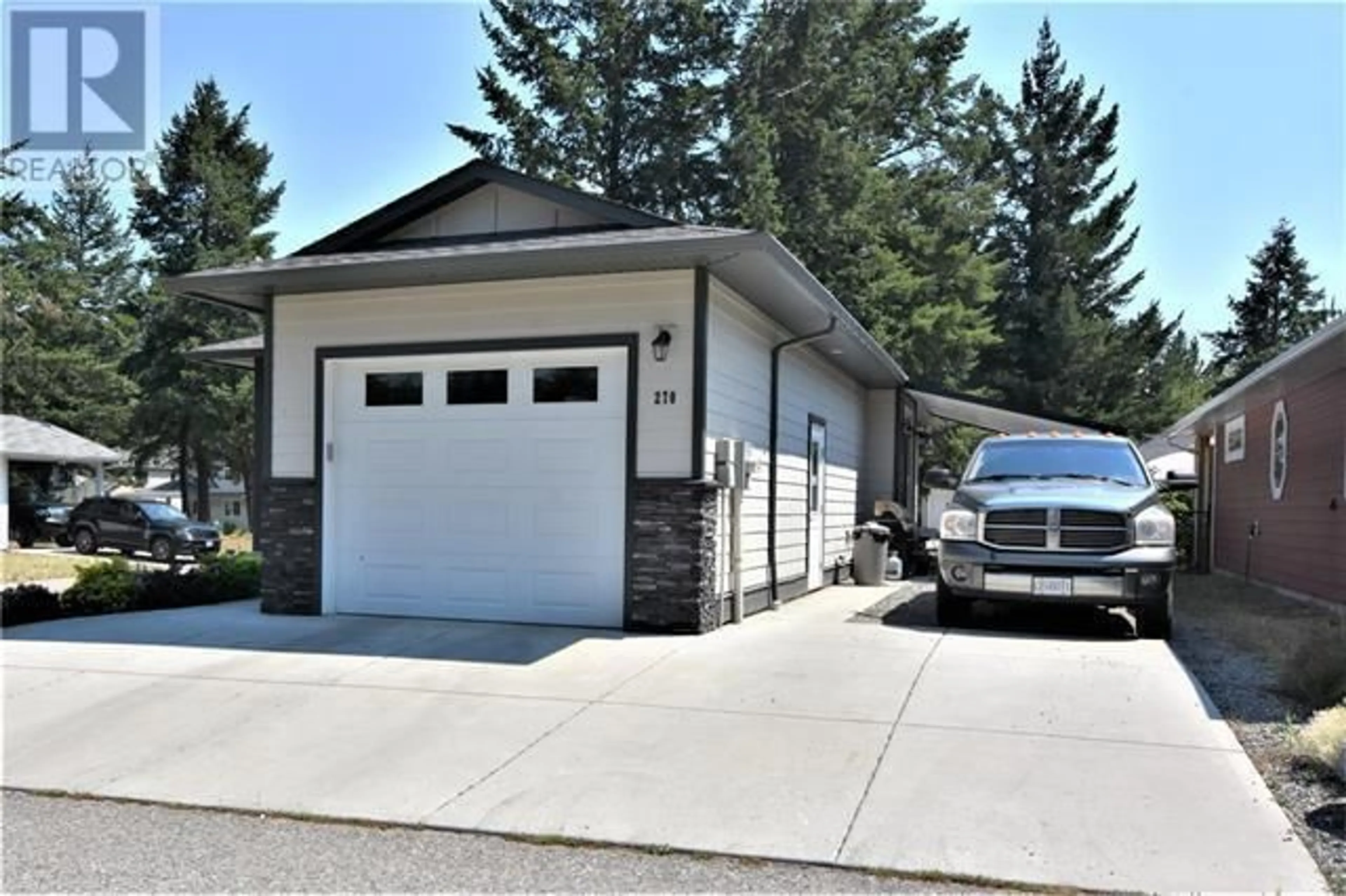 Indoor garage for 270 Grouse Avenue, Vernon British Columbia V1H2A1