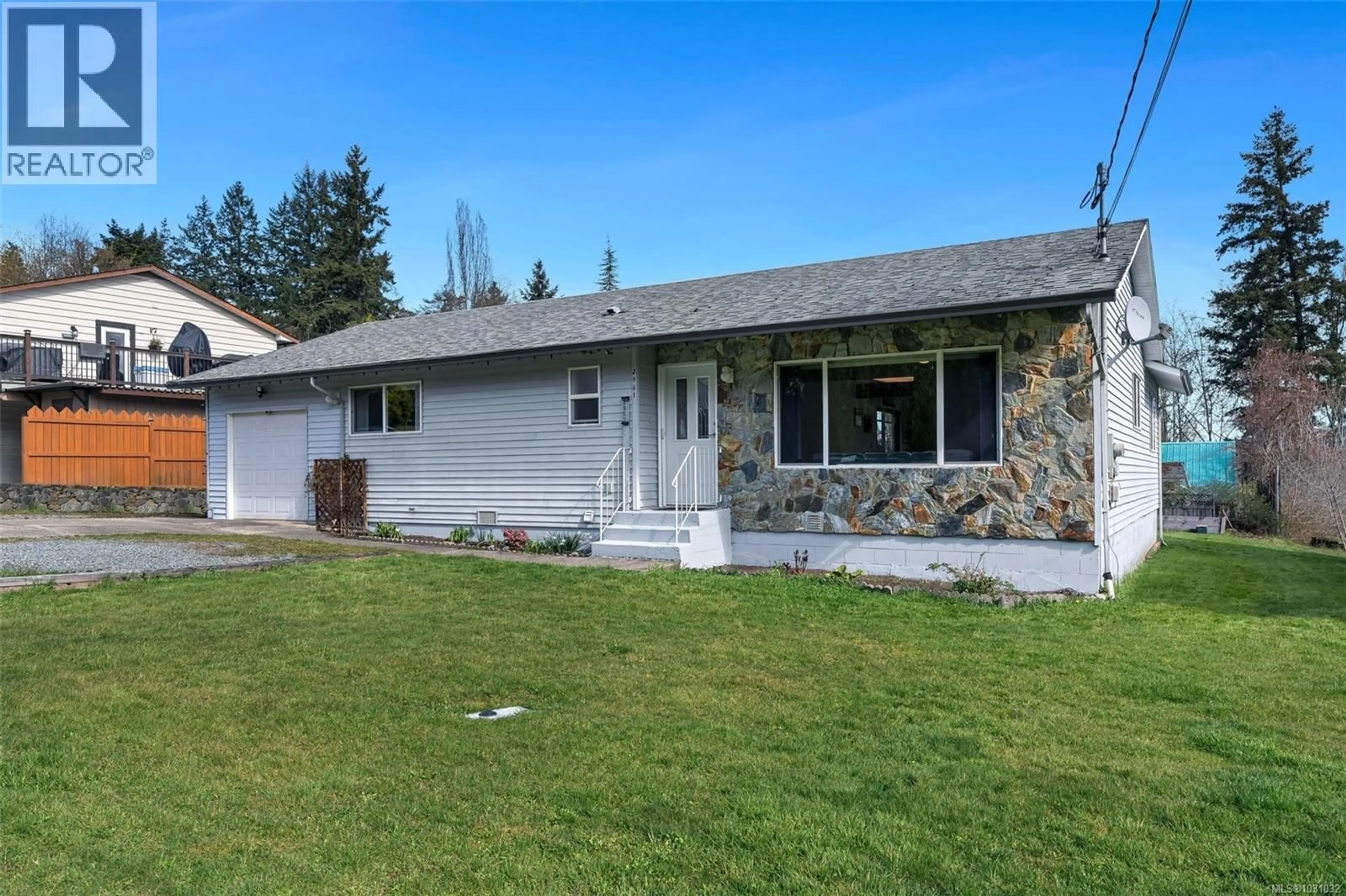 Home with vinyl exterior material, street for 2961 PHILLIPS ROAD, Duncan British Columbia V9L6V4