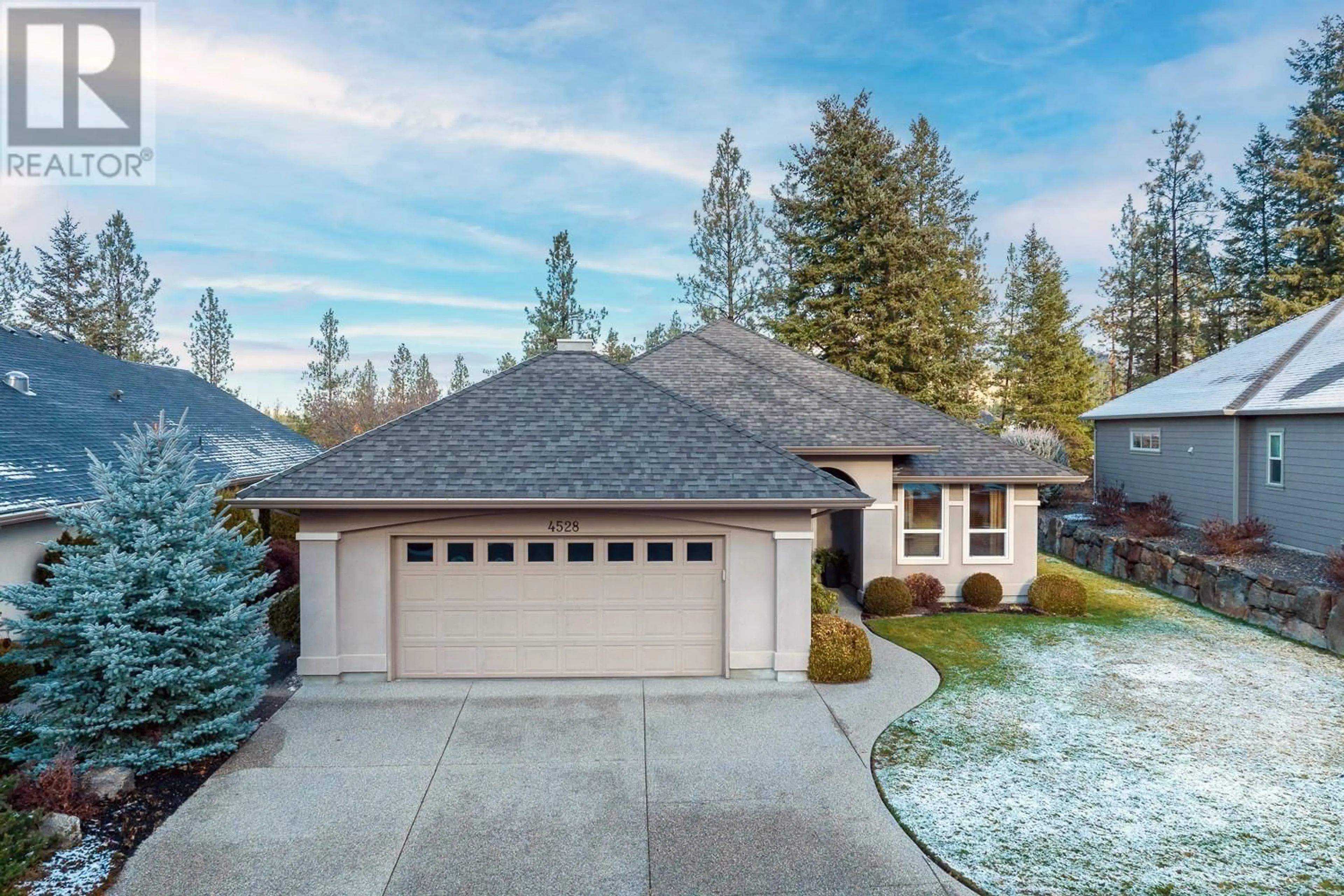 Frontside or backside of a home for 4528 Gallaghers Edgewood Drive, Kelowna British Columbia V1W5E6
