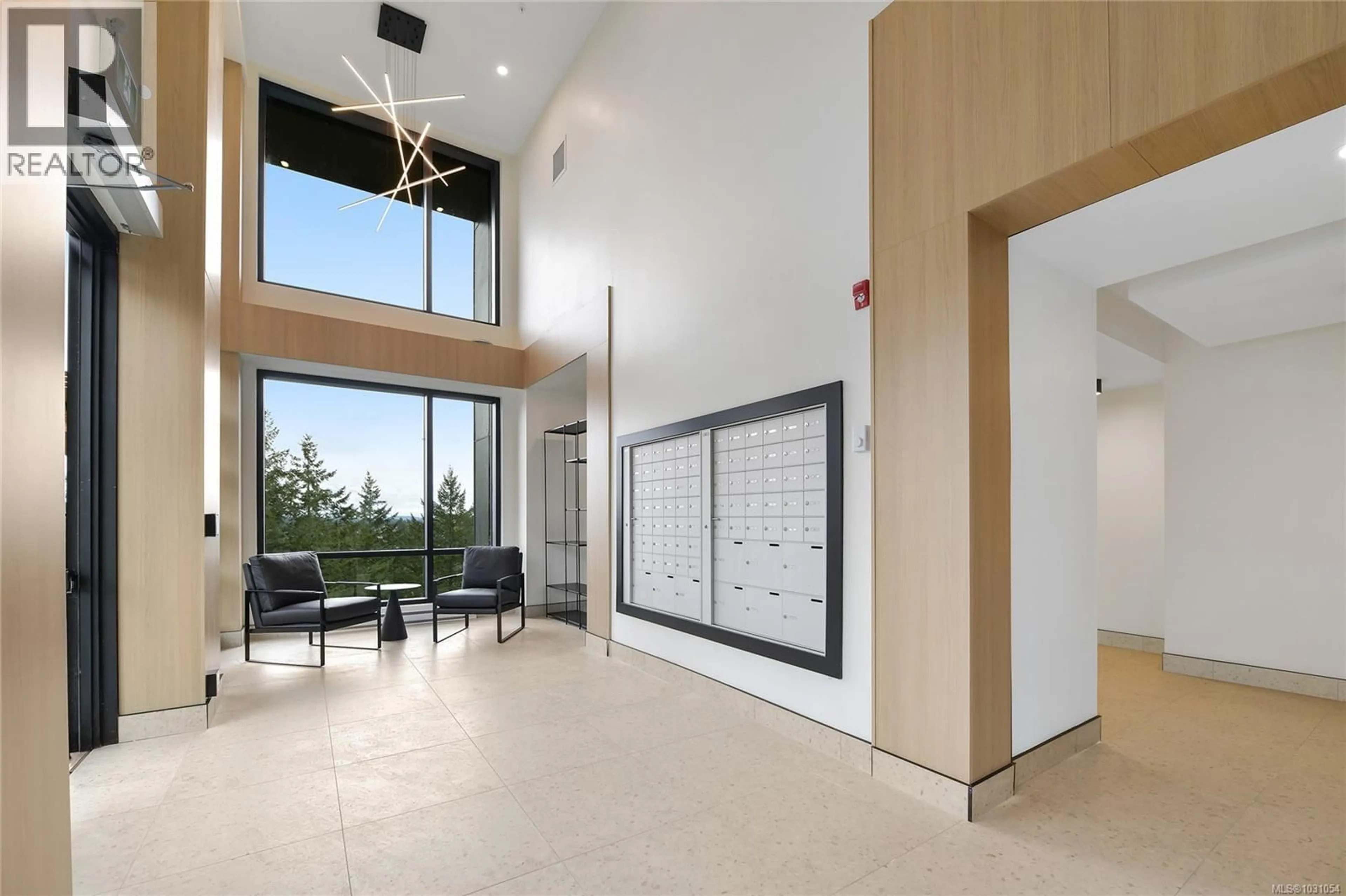Indoor foyer for 314 - 2341 BEAR MOUNTAIN PARKWAY, Langford British Columbia V9B6V1