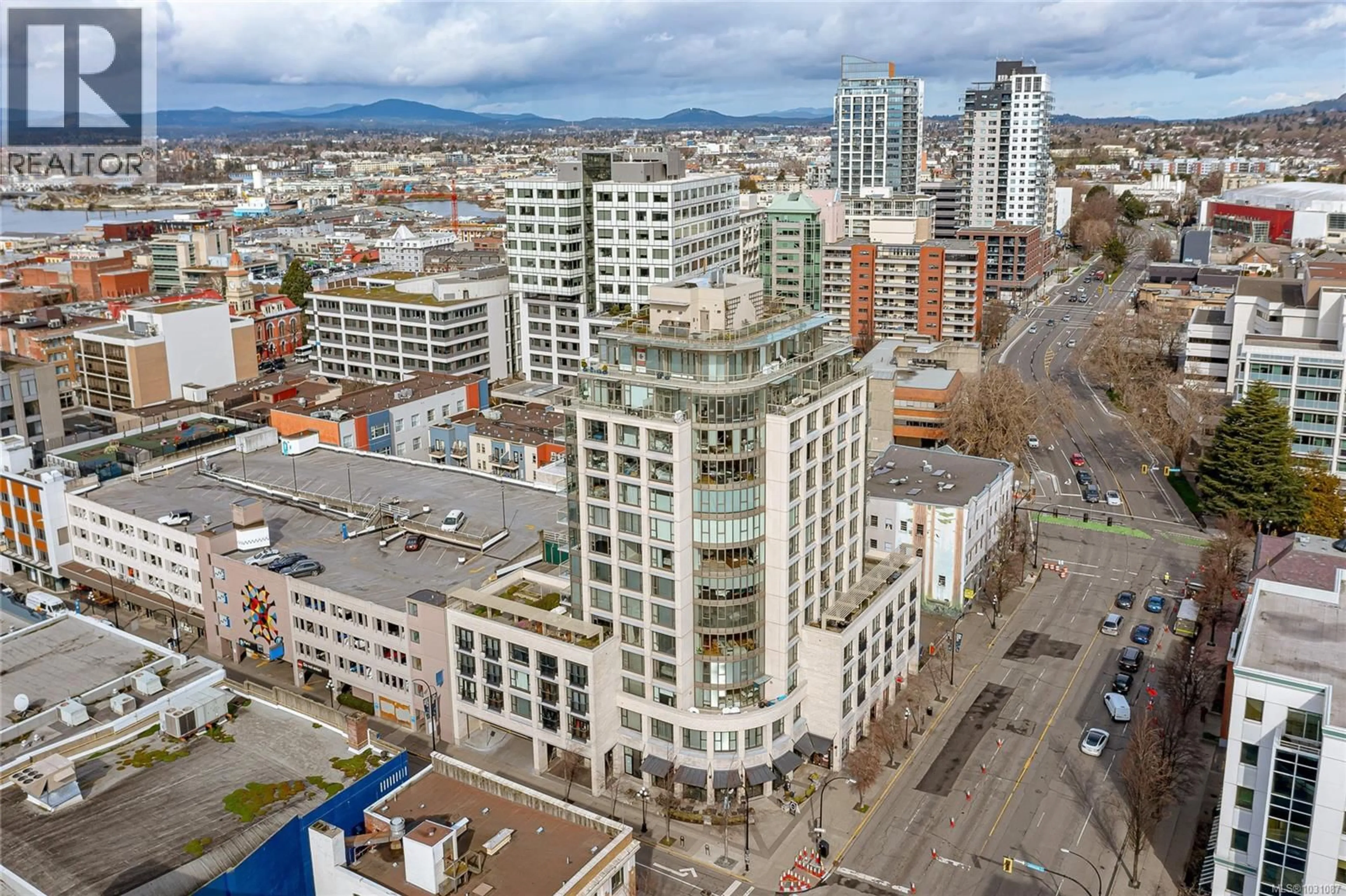 A pic from outside/outdoor area/front of a property/back of a property/a pic from drone, city buildings view from balcony for 204 - 760 JOHNSON STREET, Victoria British Columbia V8W0A4