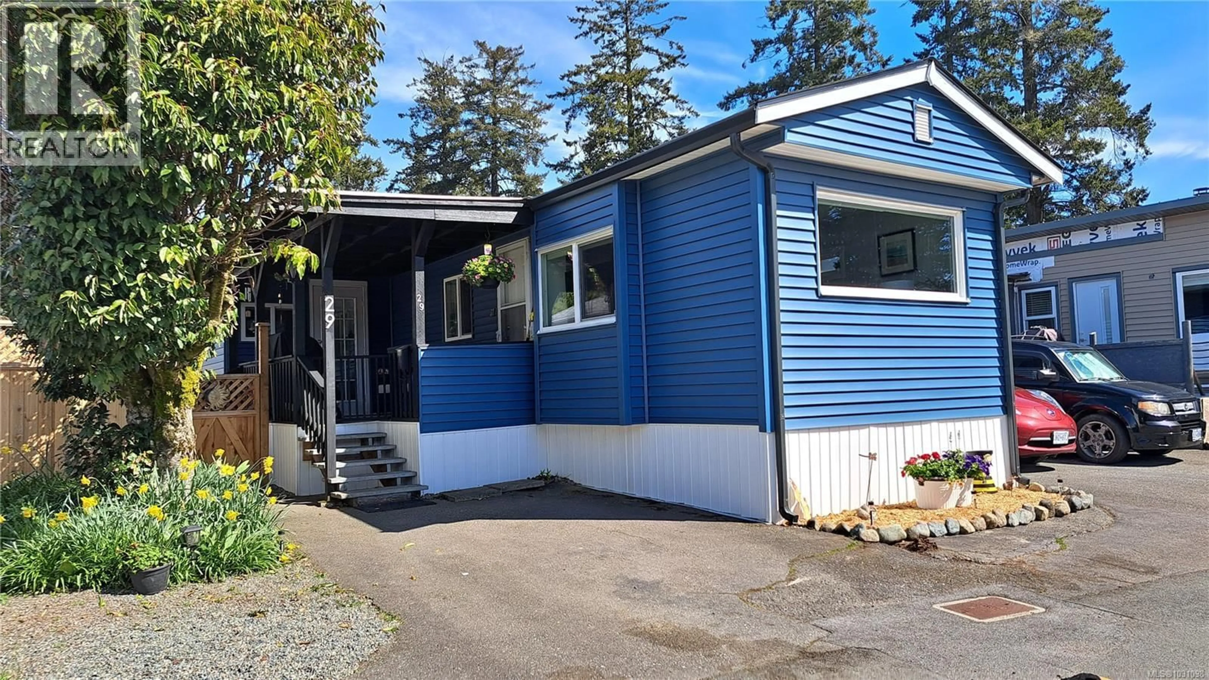 Home with vinyl exterior material, street for 29 - 2911 SOOKE LAKE ROAD, Langford British Columbia V9B4R5